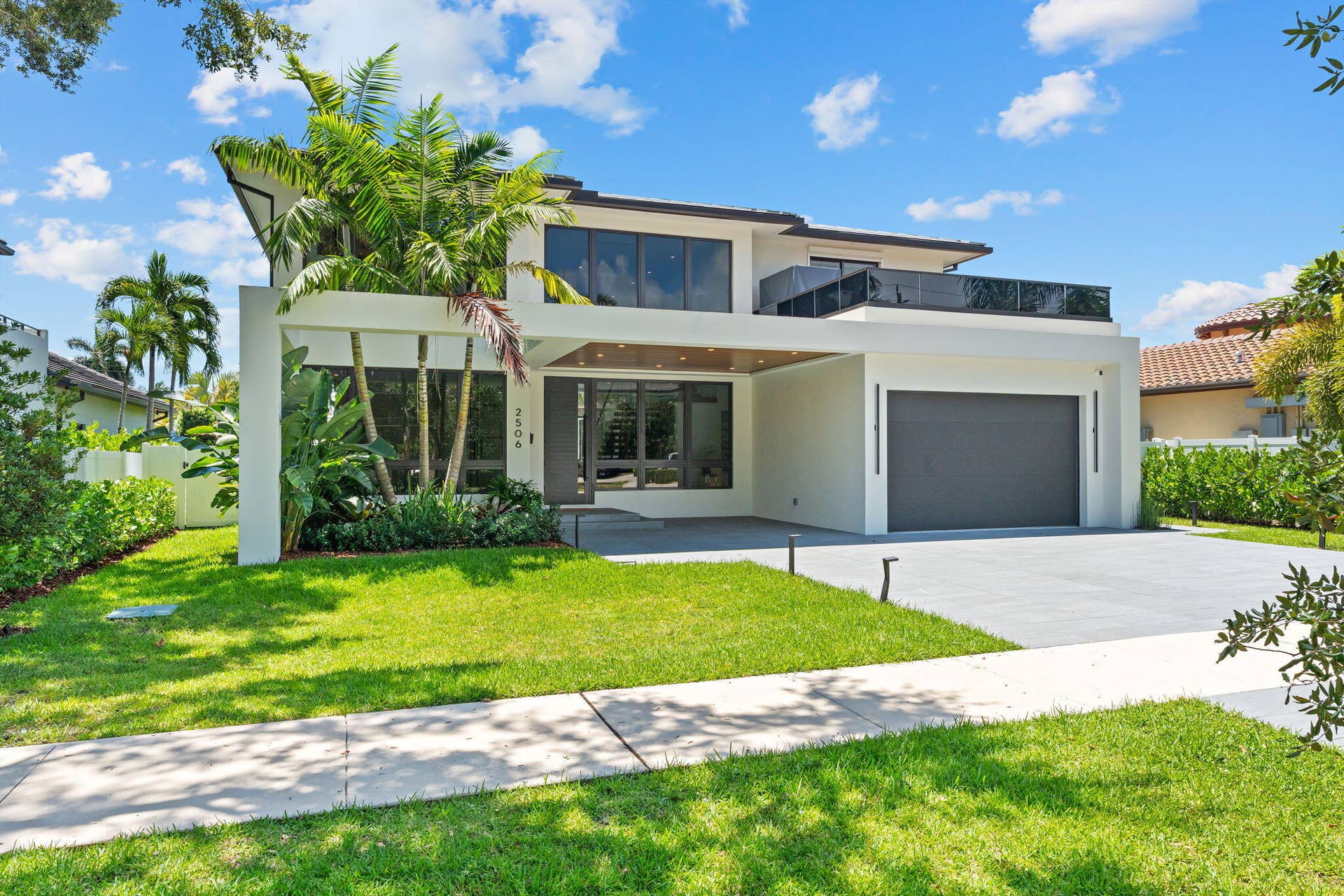 2506 NE 14TH Street, Fort Lauderdale, FL 33304 1-web-or-mls-DSC01328