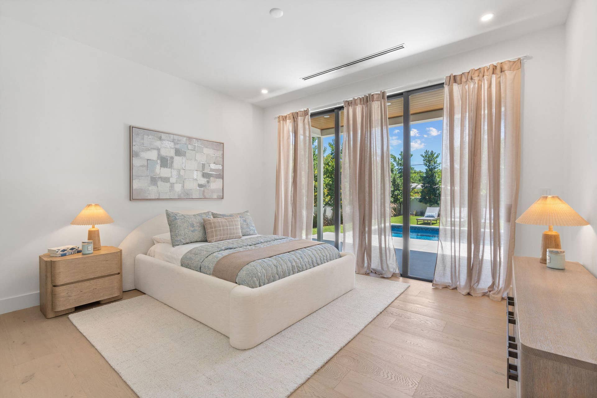 2506 NE 14TH Street, Fort Lauderdale, FL 33304 40-web-or-mls-DSC01546