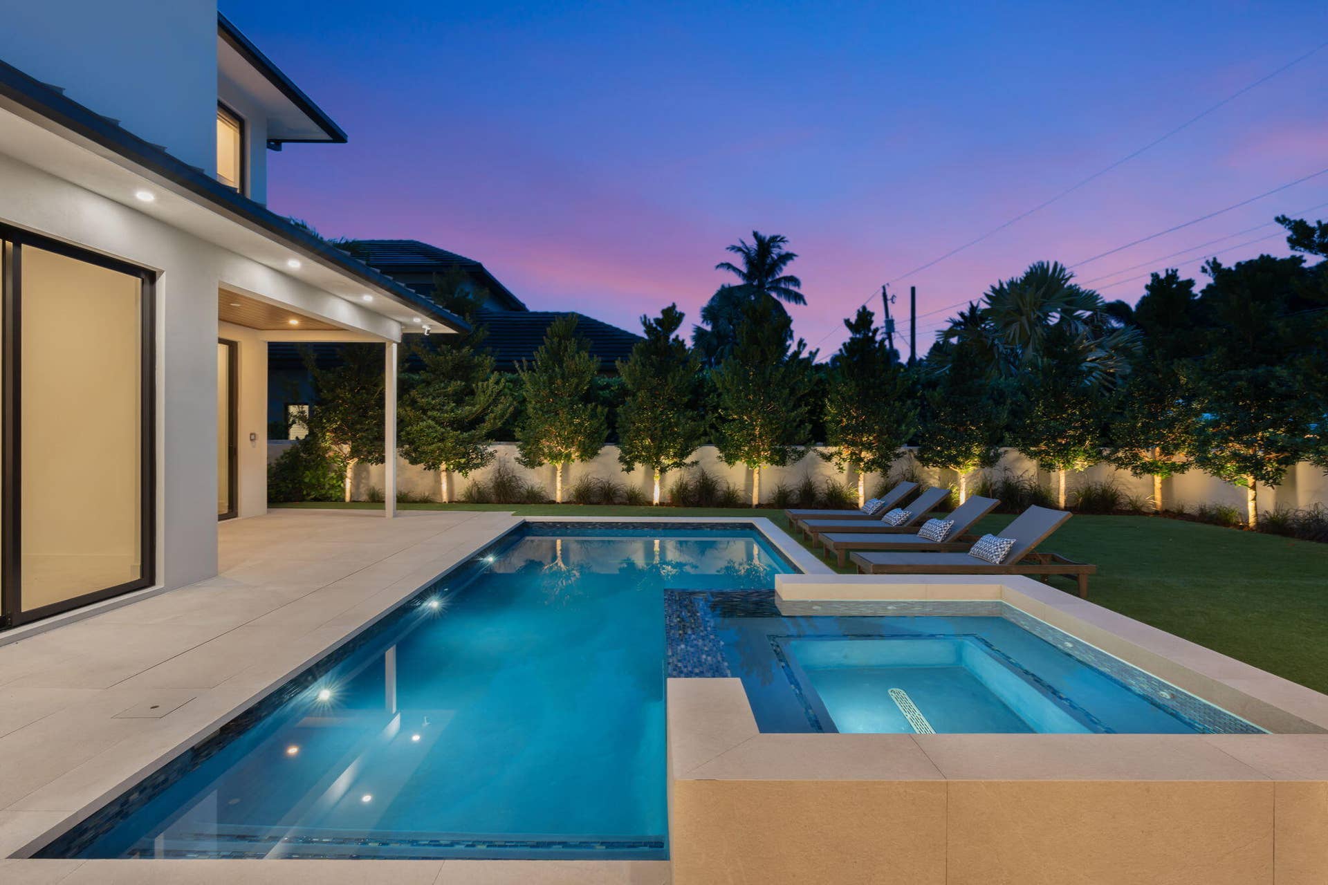 2506 NE 14TH Street, Fort Lauderdale, FL 33304 Pool