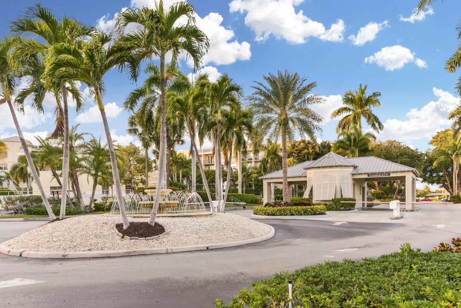 Property photo for 17 ROYAL PALM Way, #105, Boca Raton, FL