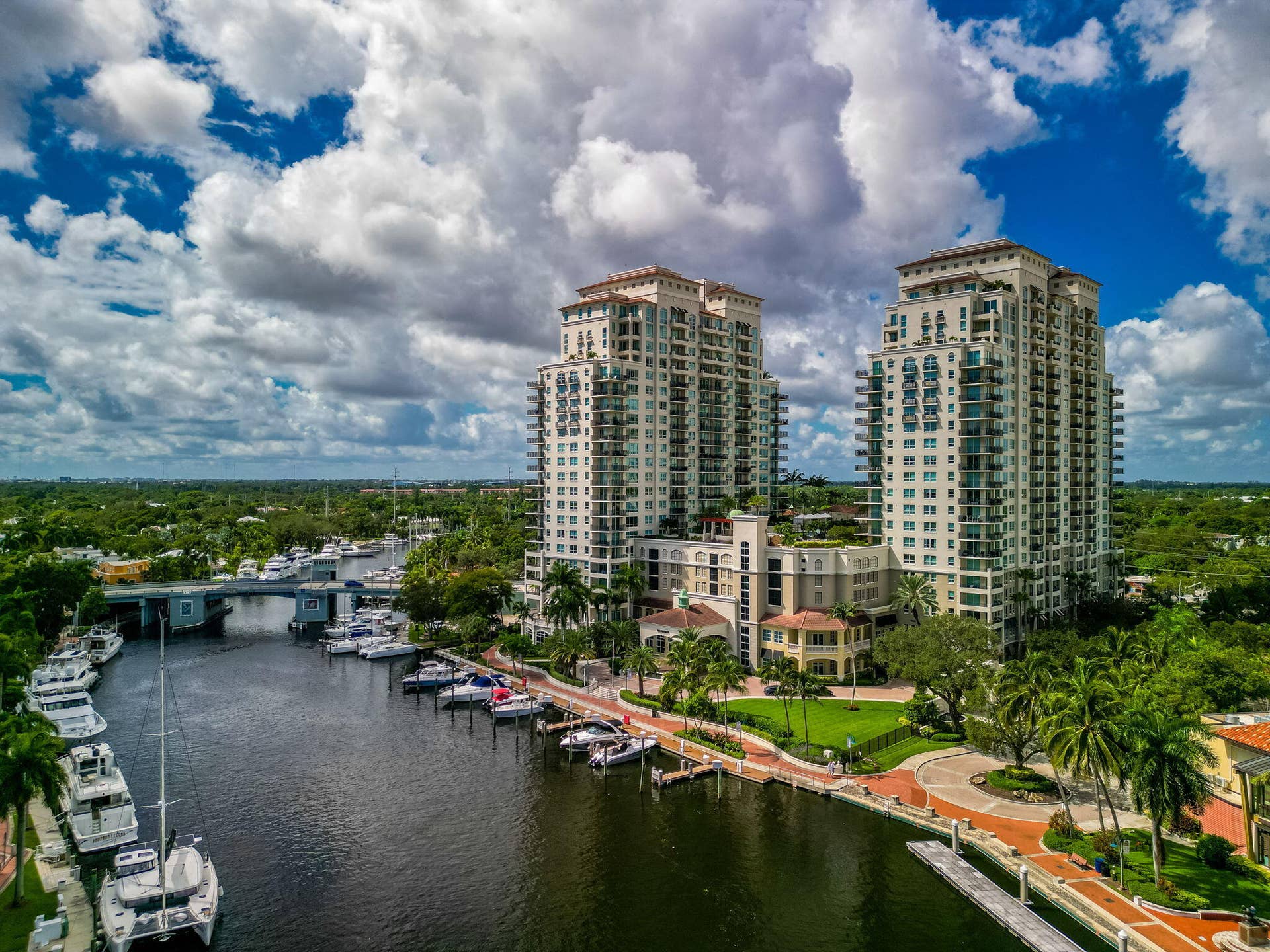 600 W LAS OLAS Boulevard, #902S, Fort Lauderdale, FL 33312 Aerial view of The Symphonys towers, ideally positioned along the New River & Riverwalk near Las Olas Boulevard.