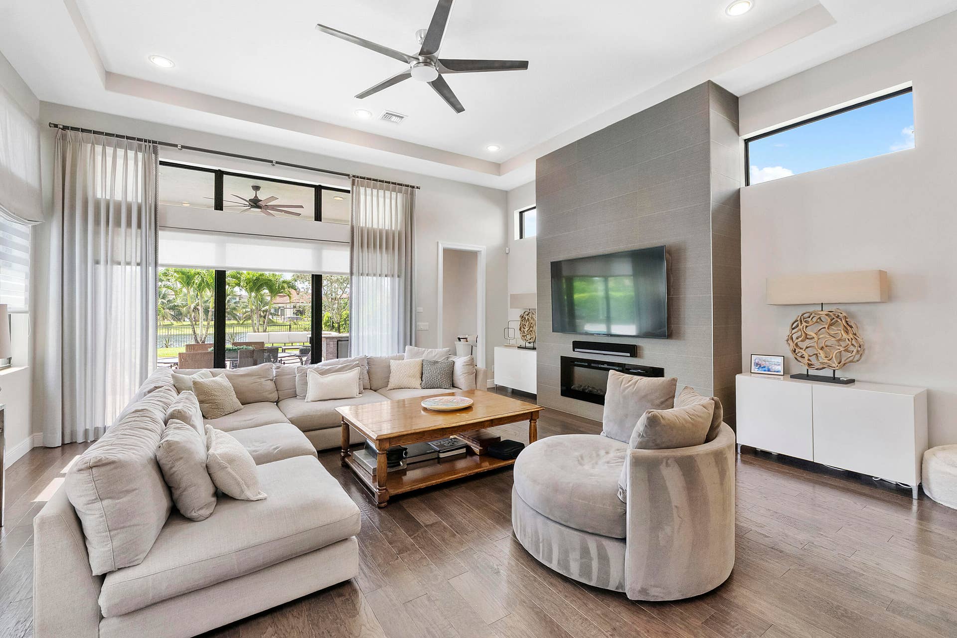 10282 Sweet Bay Manor_033