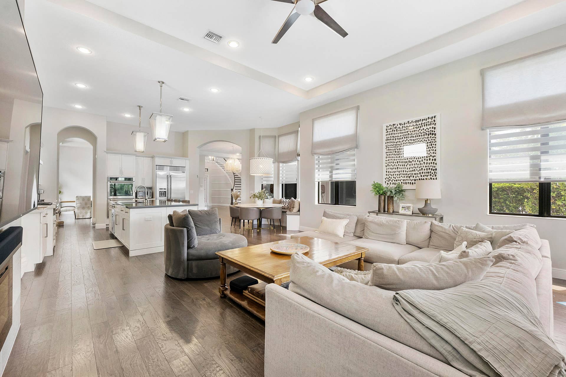 10282 Sweet Bay Manor_035