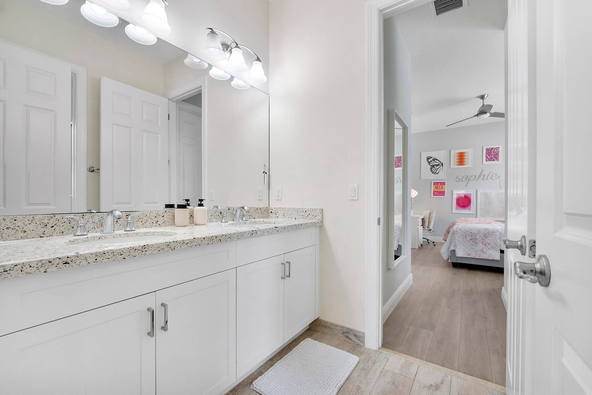 10282 Sweet Bay Manor_044