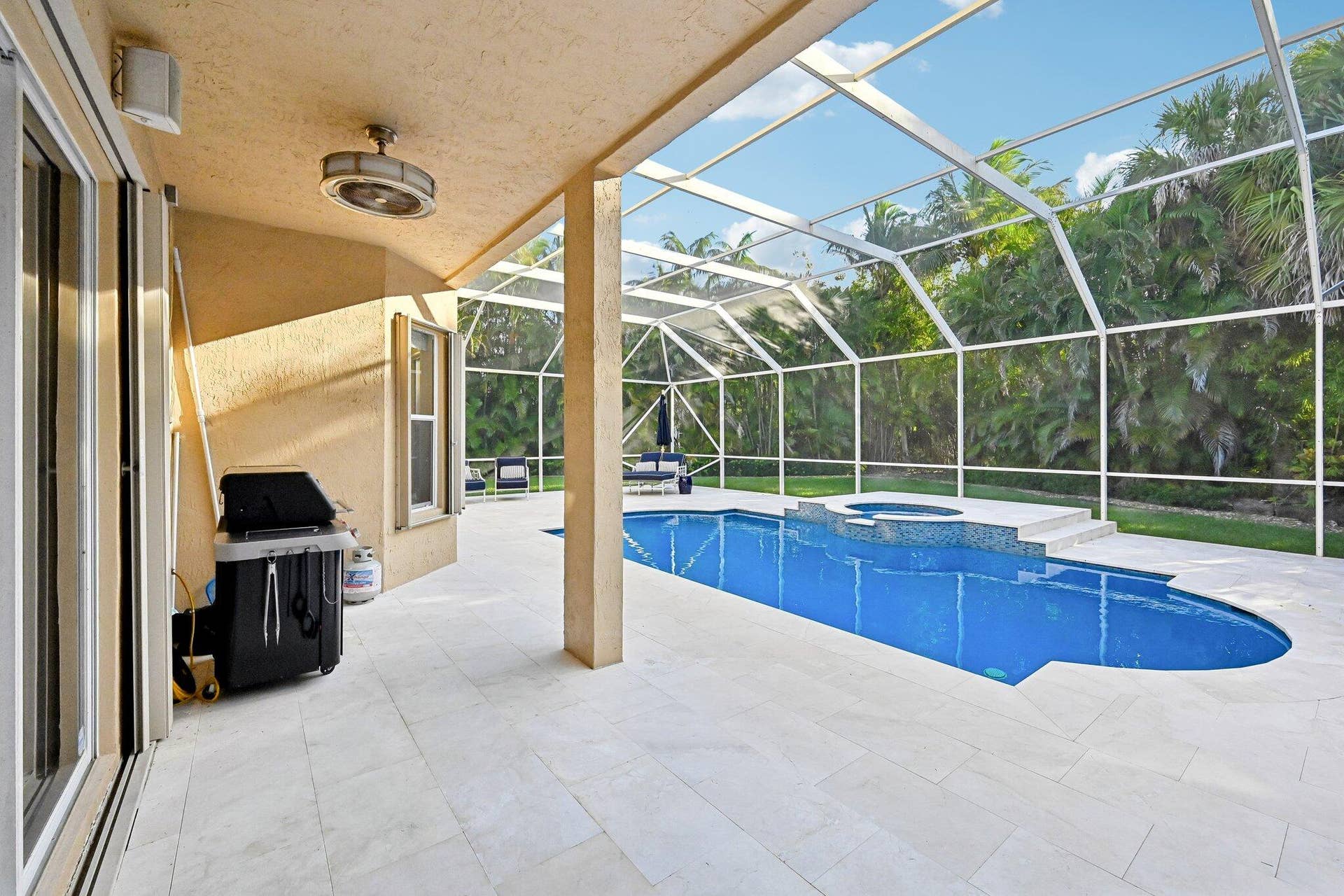 1664 Victoria Pointe Lane, Weston, FL 33327 47-web-or-mls-Victoria Pointe Ln-S0808-0