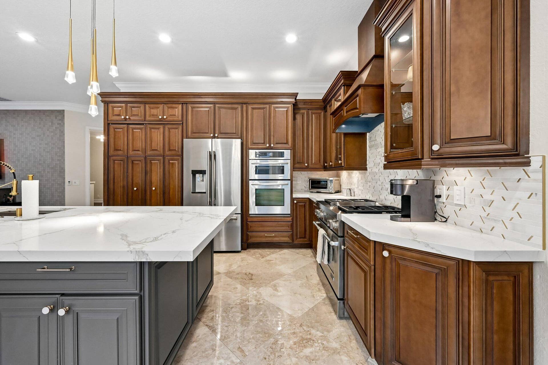 1664 Victoria Pointe Lane, Weston, FL 33327 18-web-or-mls-Victoria Pointe Ln-S0808-0