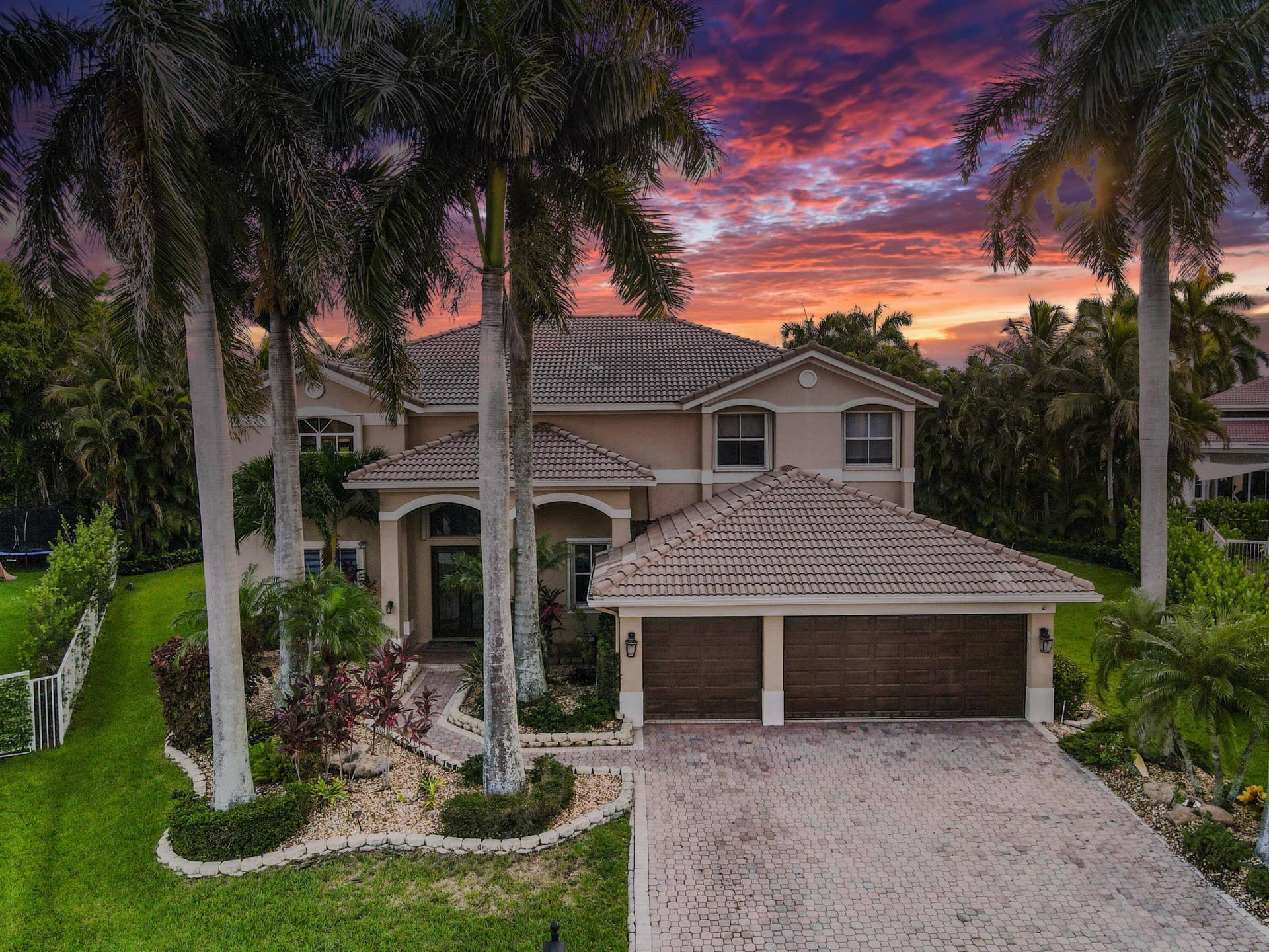 1664 Victoria Pointe Lane, Weston, FL 33327 1664 Victoria Pointe Ln, Weston, FL00