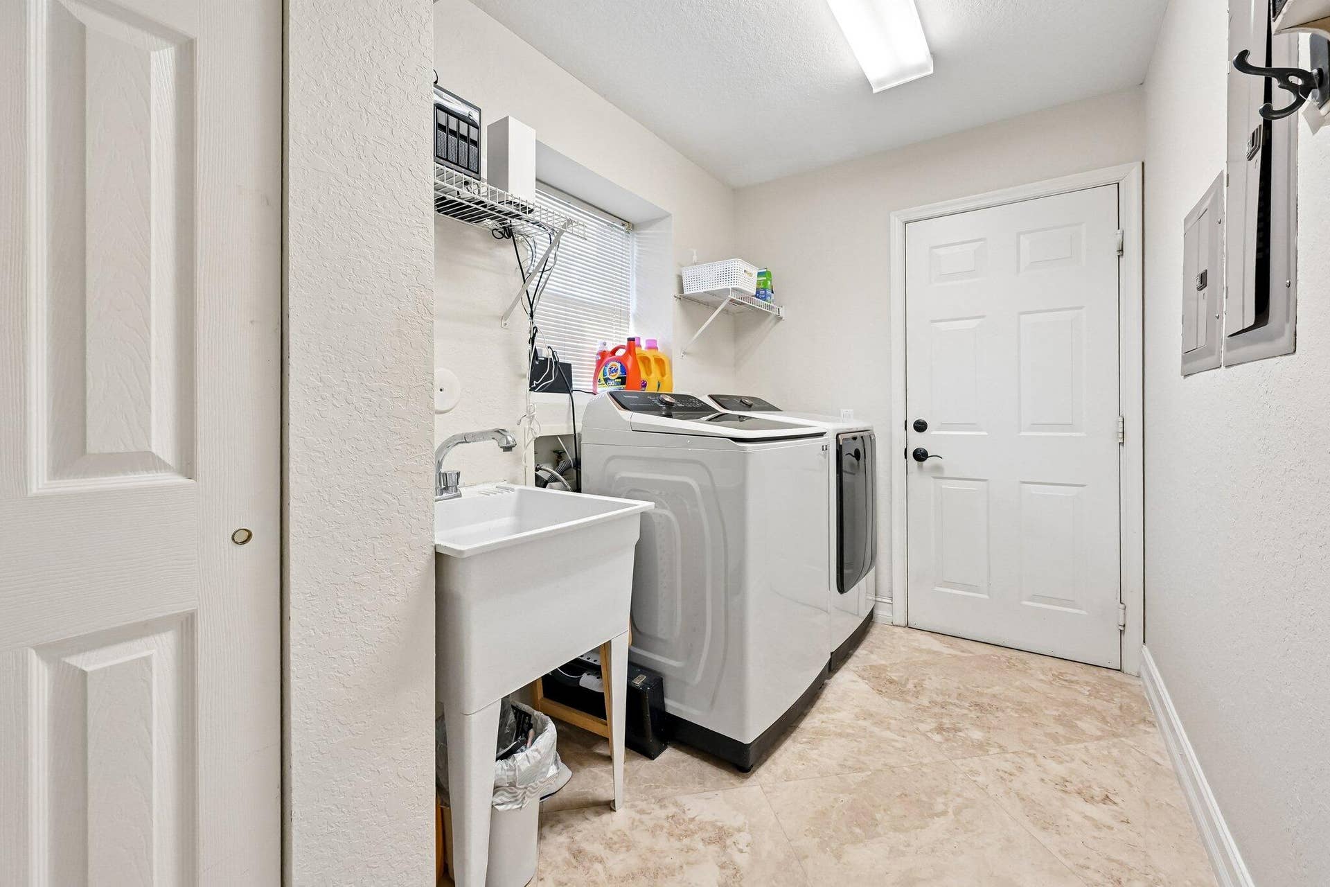 1664 Victoria Pointe Lane, Weston, FL 33327 43-web-or-mls-Victoria Pointe Ln-S0808-0