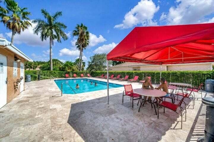 4131 Eastridge Circle, Pompano Beach, FL 33064 20260513161420968055000000-o