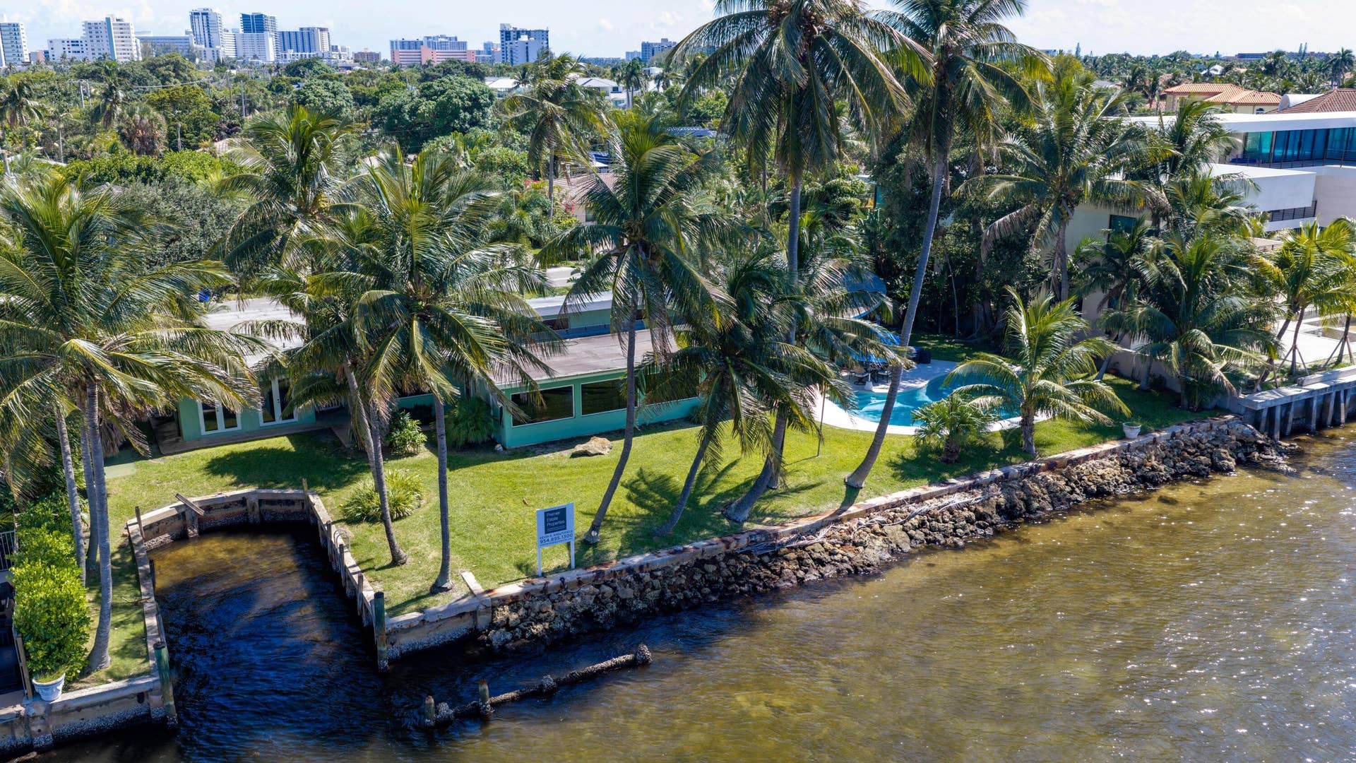 2605 N RIVERSIDE Drive, Pompano Beach, FL 33062 2605 N Riverside Dr Aerial2