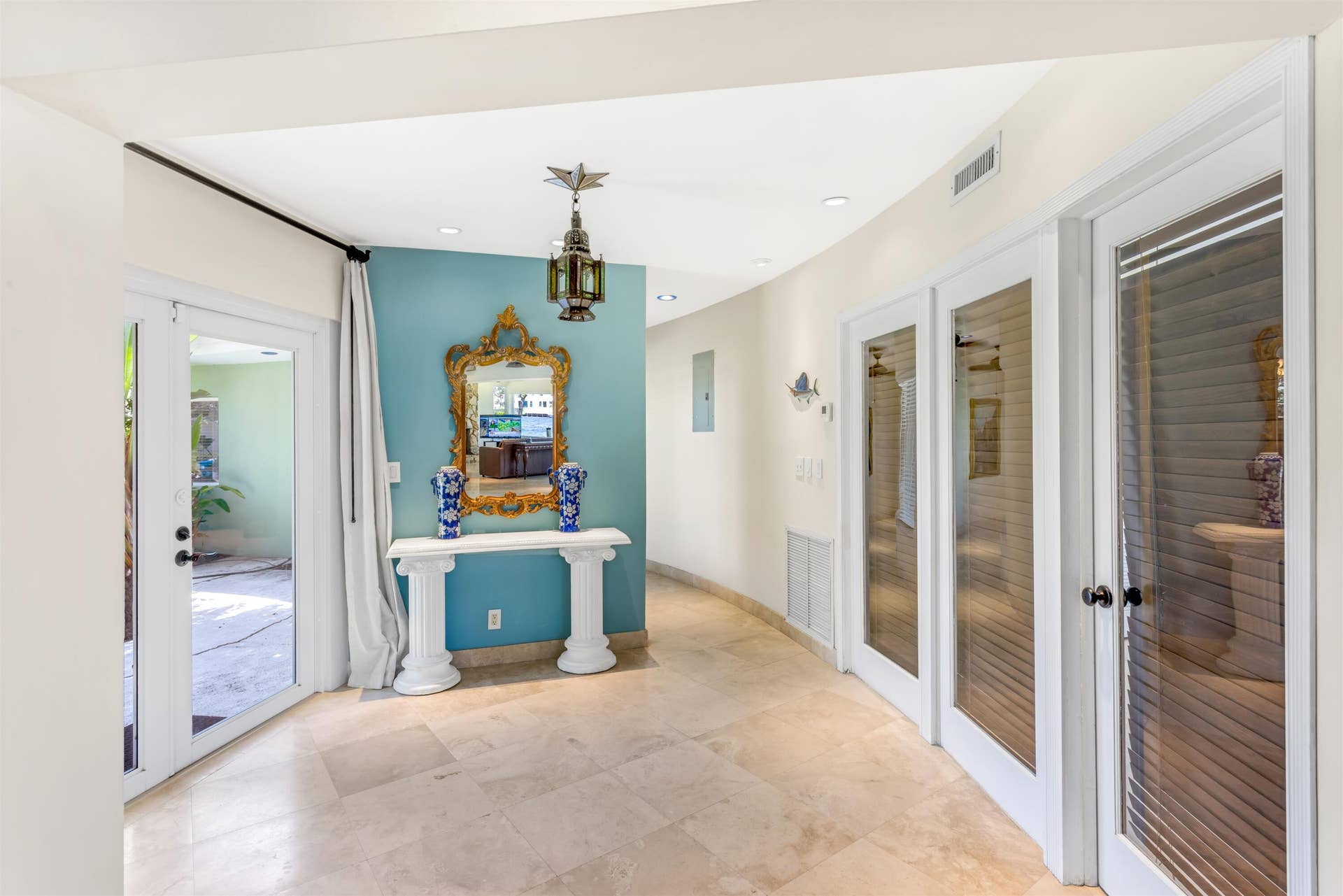 2605 N RIVERSIDE Drive, Pompano Beach, FL 33062 FOYER_HALL