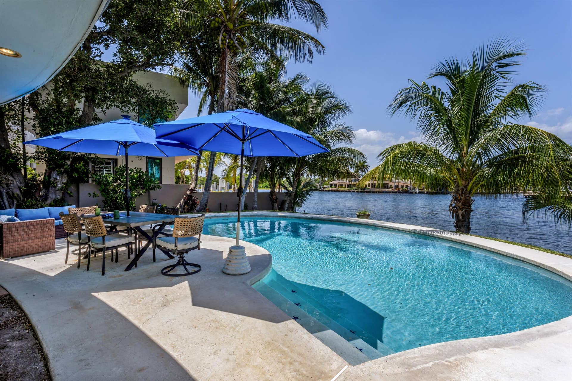 2605 N RIVERSIDE Drive, Pompano Beach, FL 33062 POOL_ANGLE_LEFT