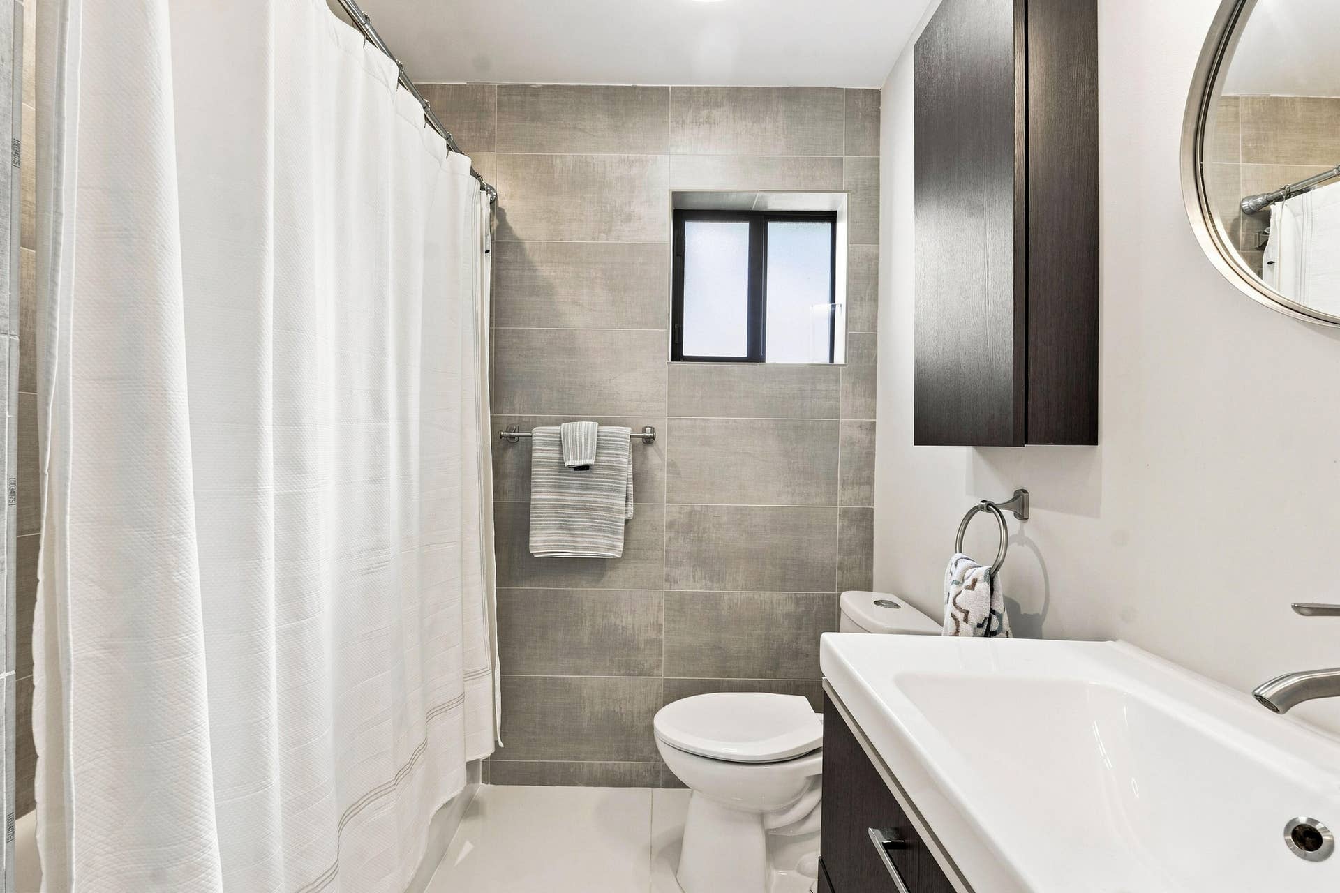 4110 NW 16TH Avenue, Oakland Park, FL 33309 4110 NW 16th Ave _024