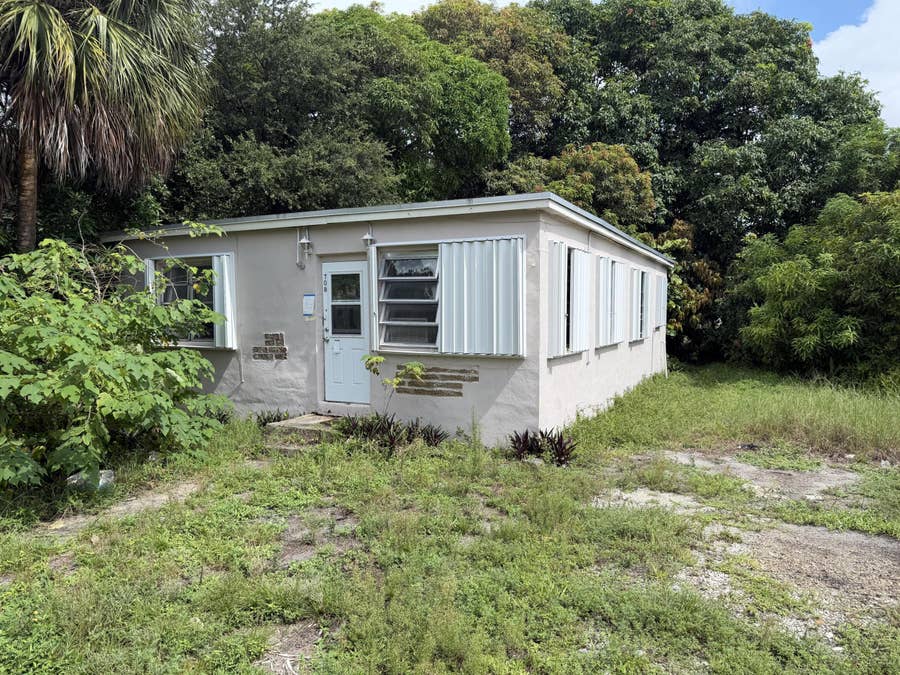 Property photo for 708 SW 7TH Terrace, Dania Beach, FL