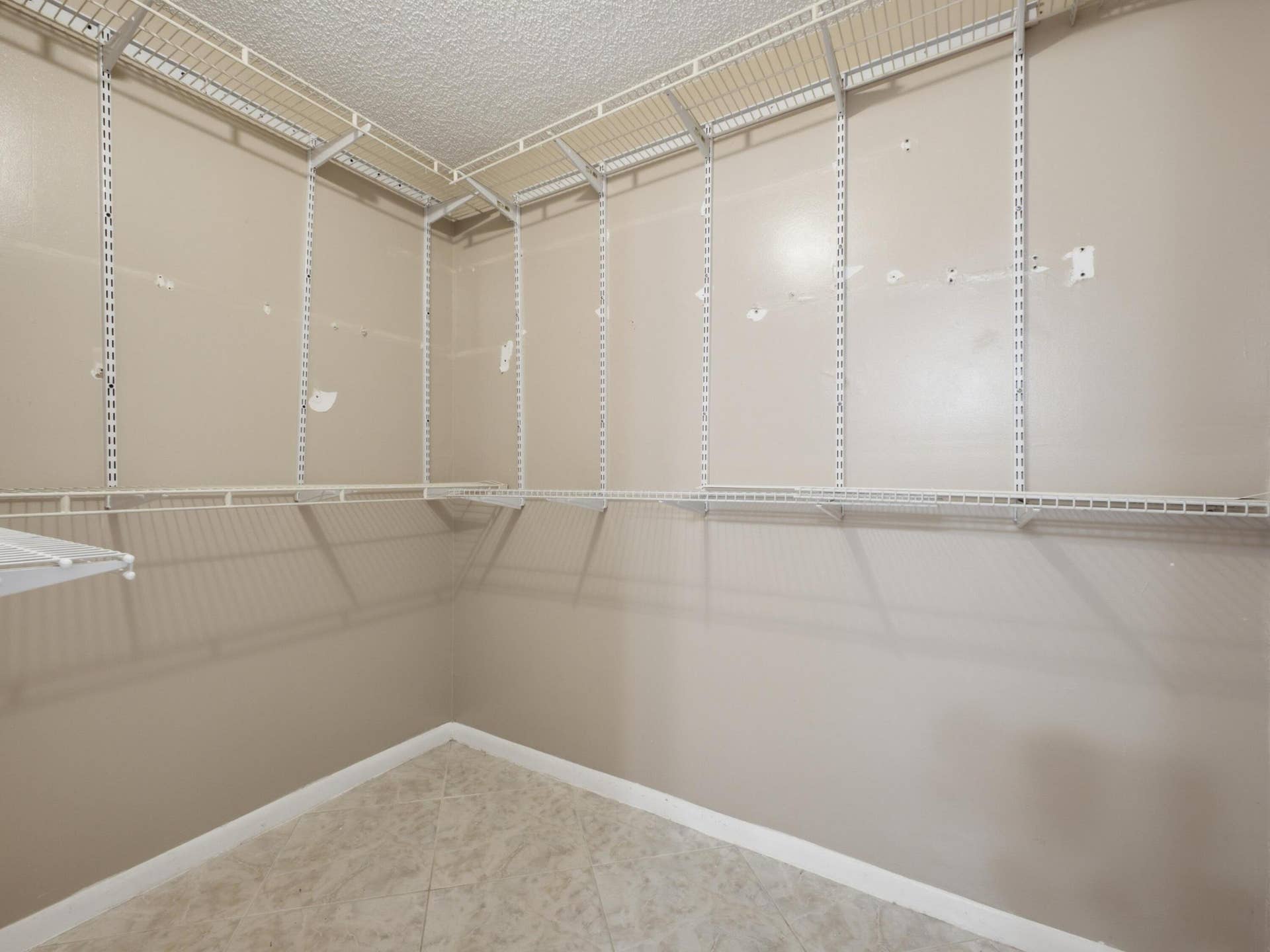 5088 NW 5TH Street, Delray Beach, FL 33445 Primary Bedroom WIC