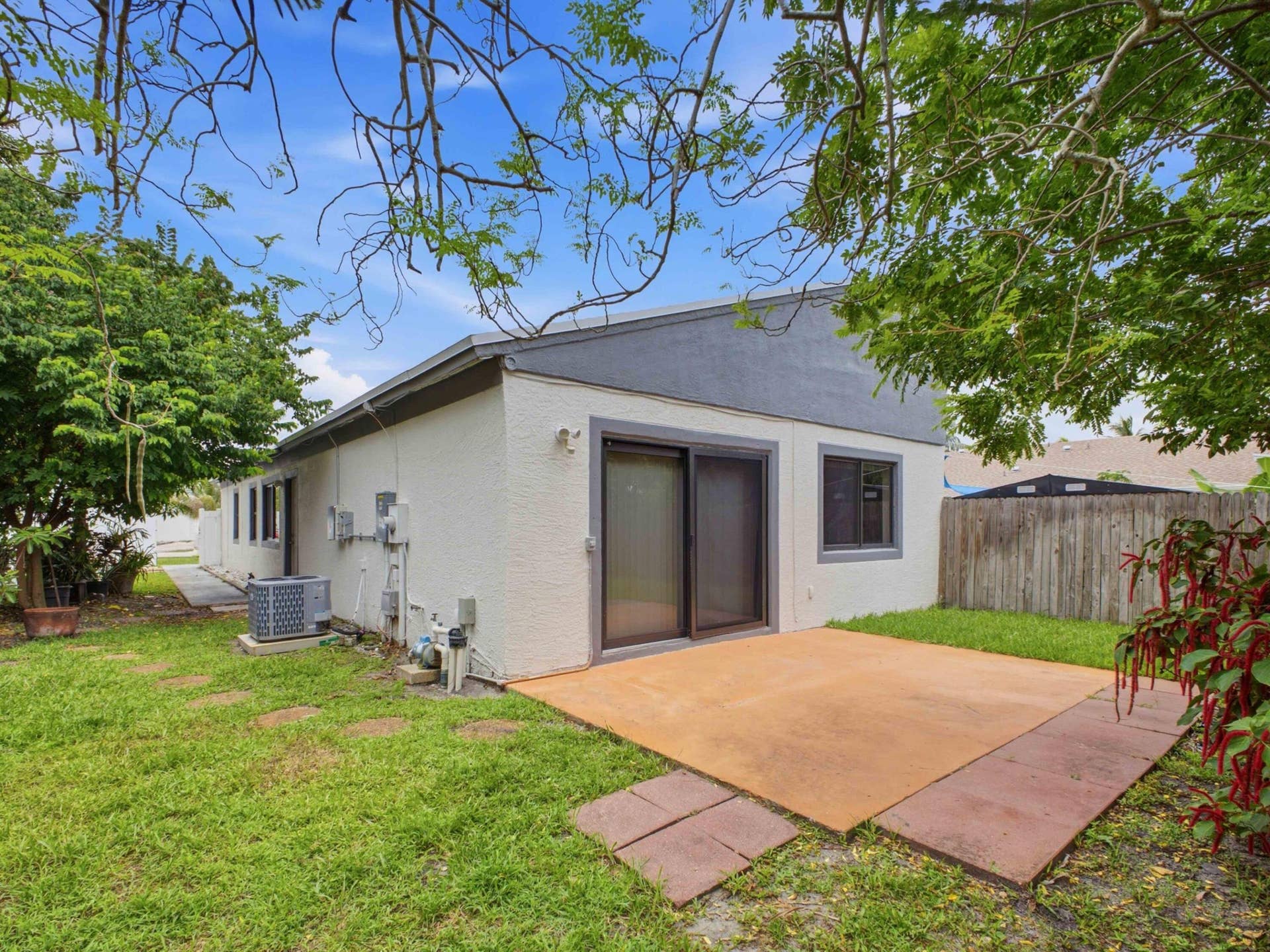 5088 NW 5TH Street, Delray Beach, FL 33445 Rear
