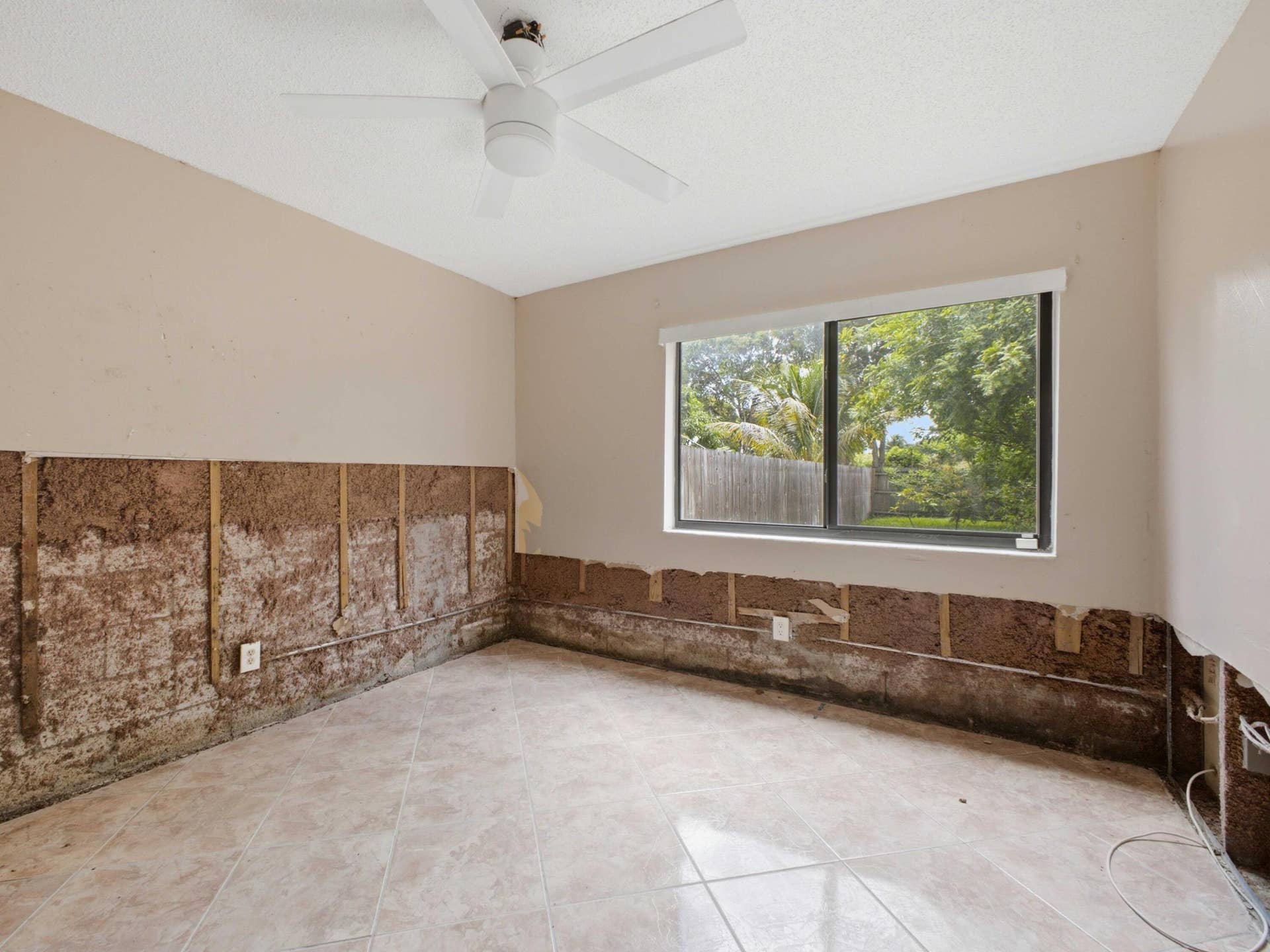 5088 NW 5TH Street, Delray Beach, FL 33445 Bedroom 3