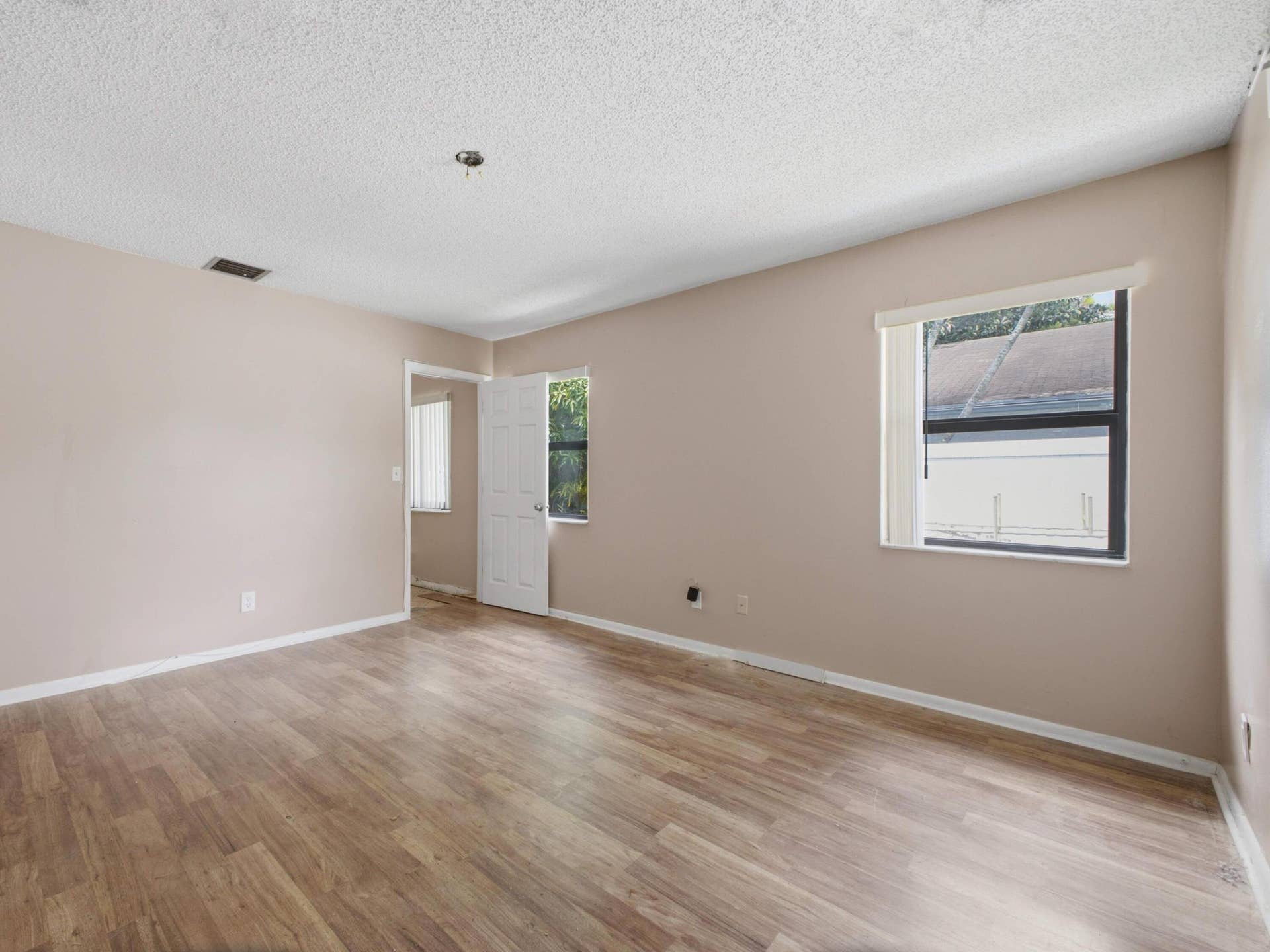 5088 NW 5TH Street, Delray Beach, FL 33445 Primary Bedroom 2