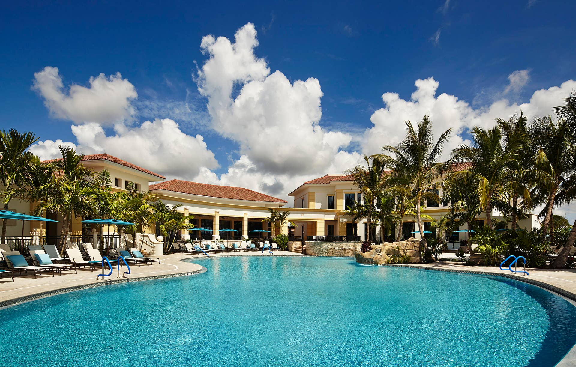 7090 Tradition Cove Lane E, West Palm Beach, FL 33412 The Club at Ibis