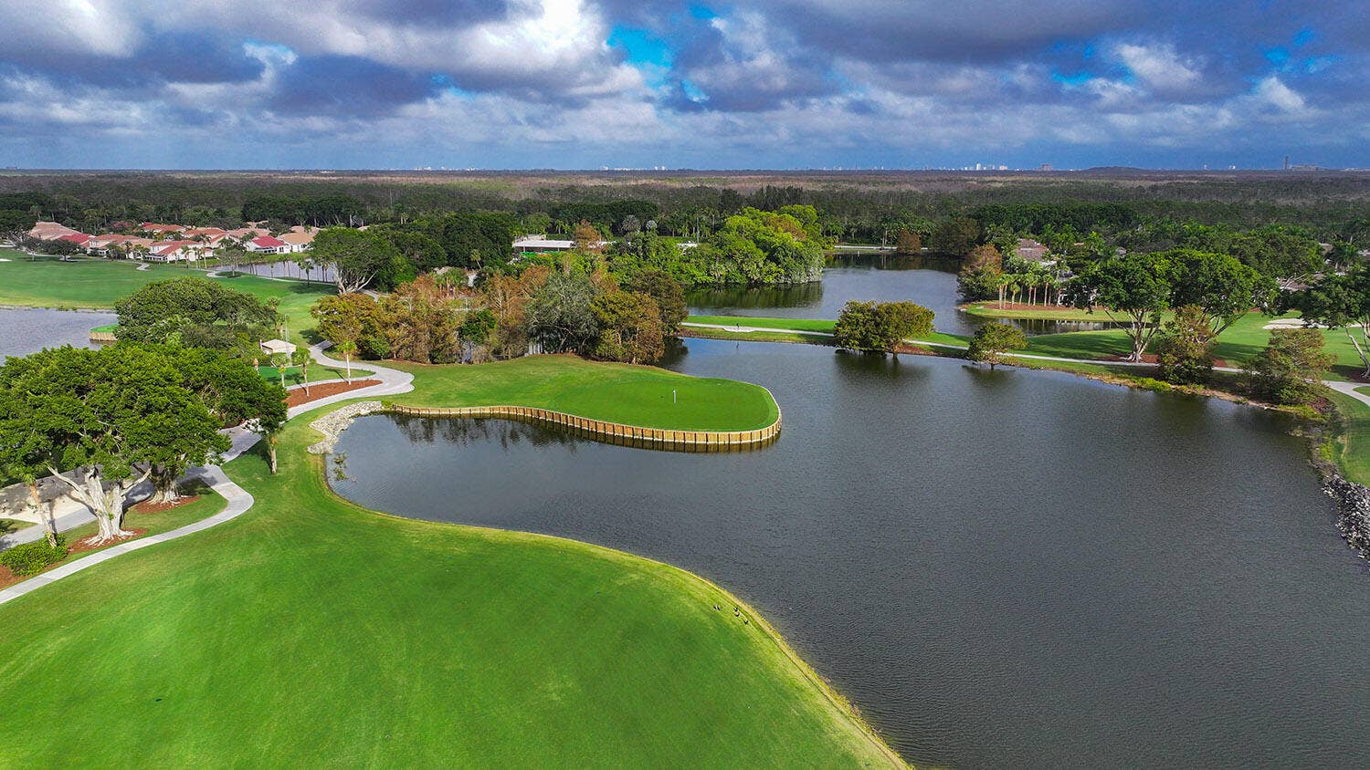 7090 Tradition Cove Lane E, West Palm Beach, FL 33412 The Club at Ibis