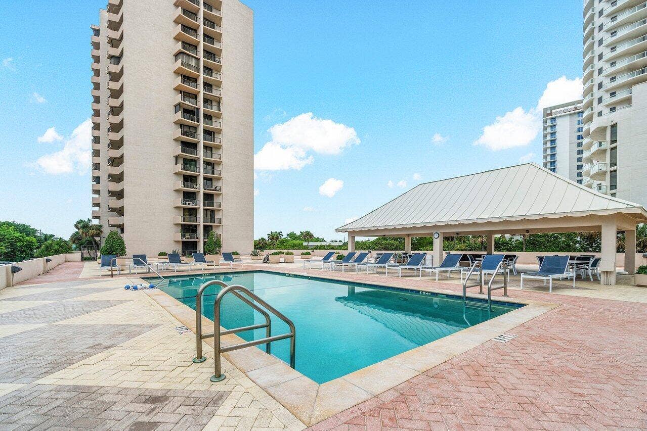 041-4200NorthOceanDrive-1705-RivieraBeac