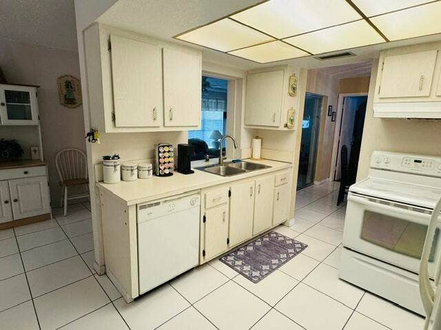 4890 NW 14th Terrace, Deerfield Beach, FL 33064 IMG_0995