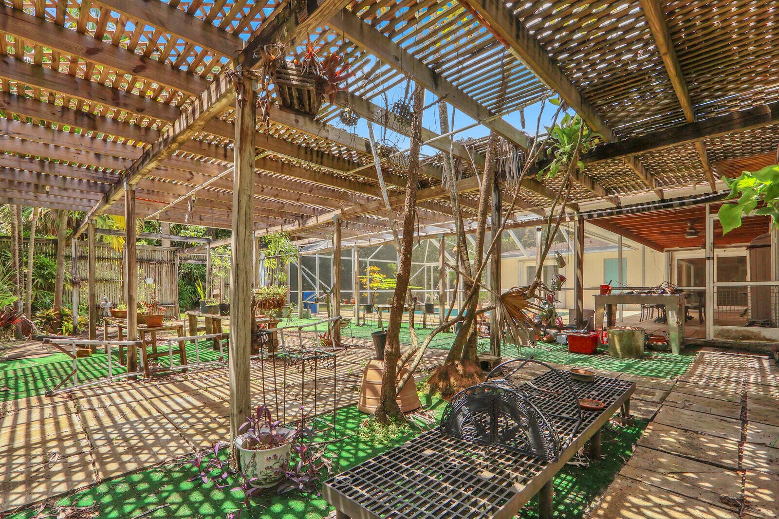6466 Via Townsend, West Palm Beach, FL 33415 Garden/Greenhouse