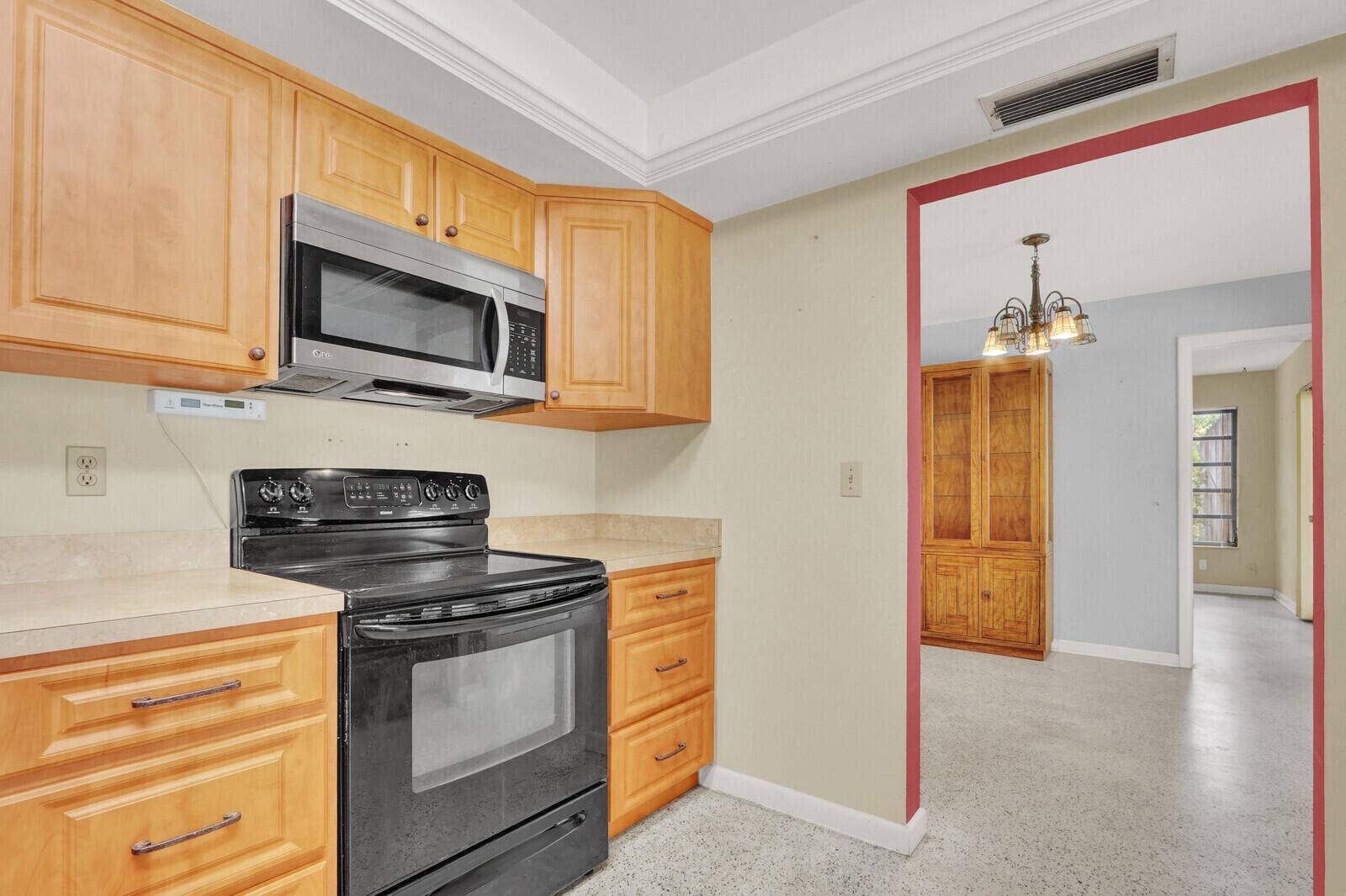 6466 Via Townsend, West Palm Beach, FL 33415 Kitchen