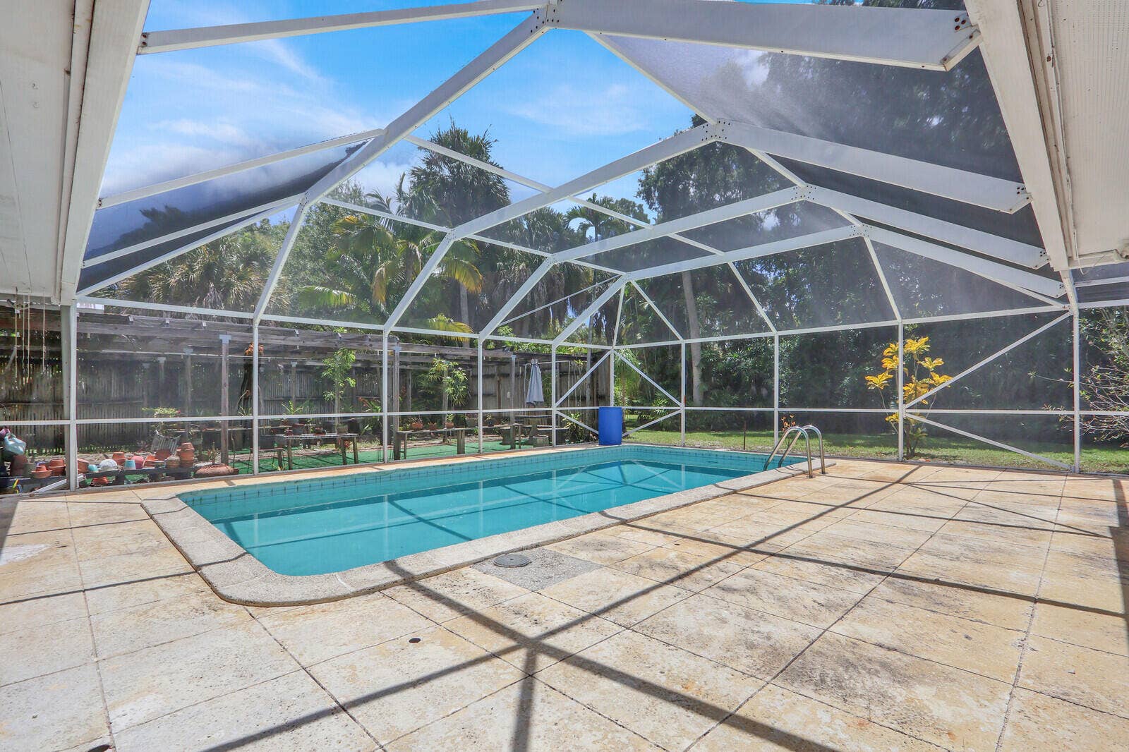 6466 Via Townsend, West Palm Beach, FL 33415 Pool