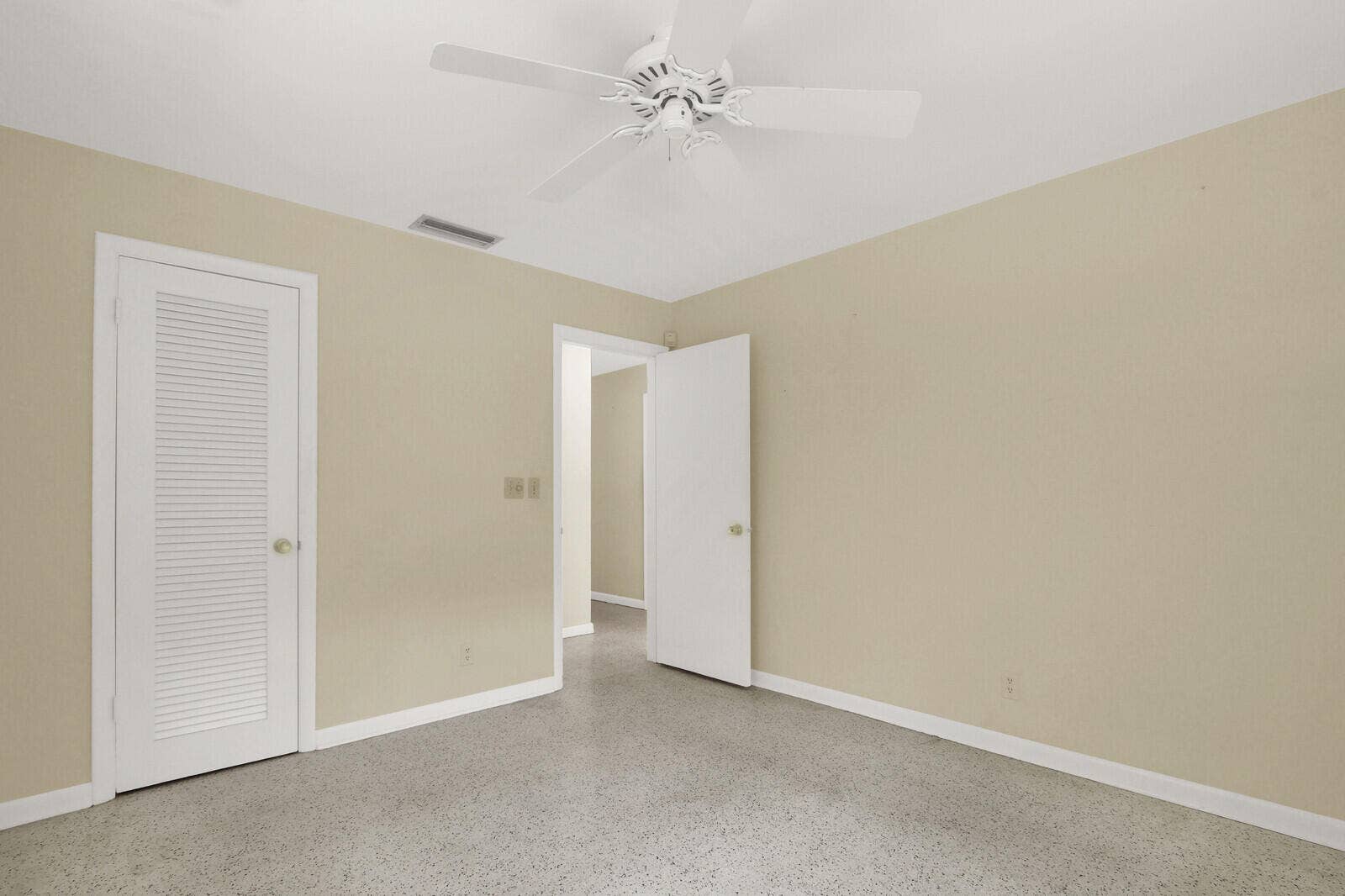 6466 Via Townsend, West Palm Beach, FL 33415 Bedroom