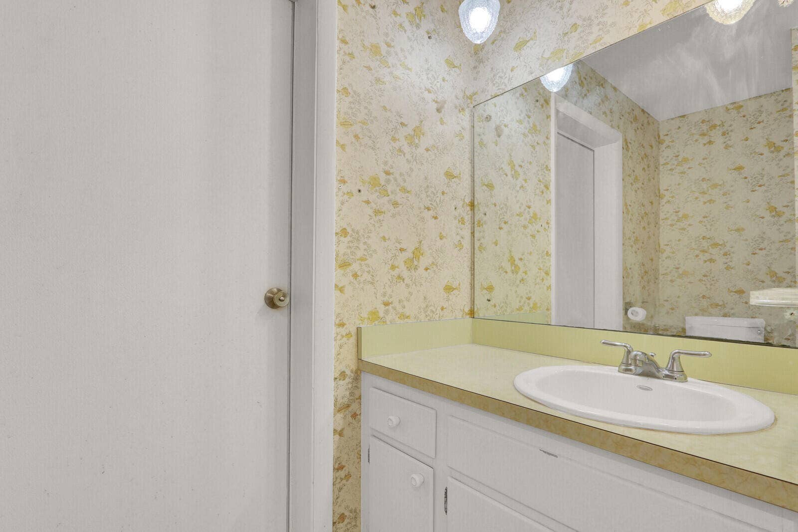 6466 Via Townsend, West Palm Beach, FL 33415 Bathroom