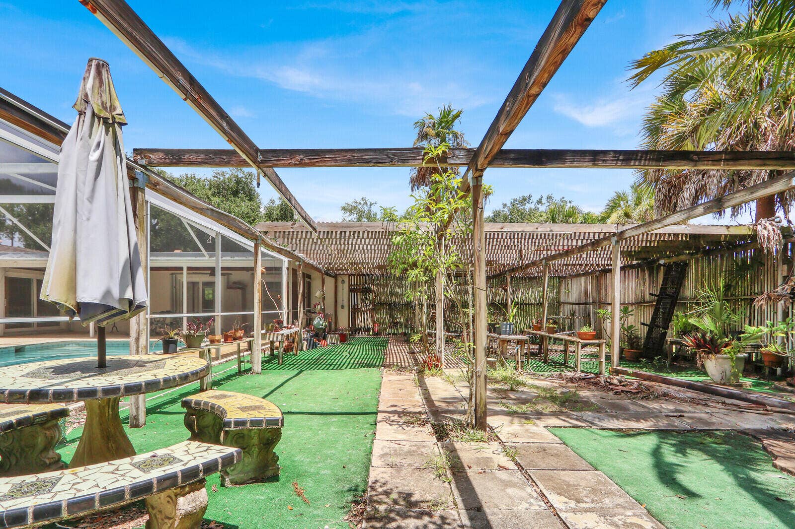 6466 Via Townsend, West Palm Beach, FL 33415 Garden/Greenhouse