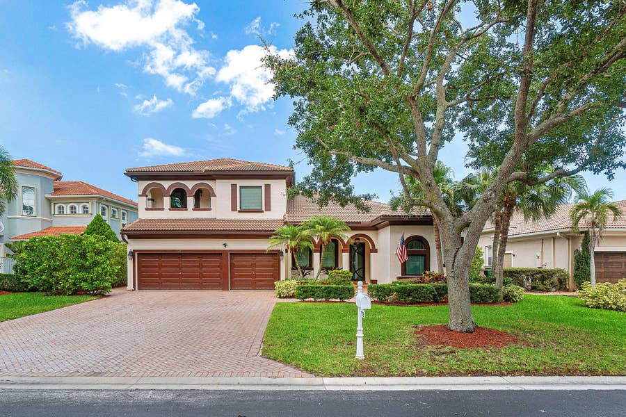 Property photo for 735 NW 124TH Avenue, Coral Springs, FL