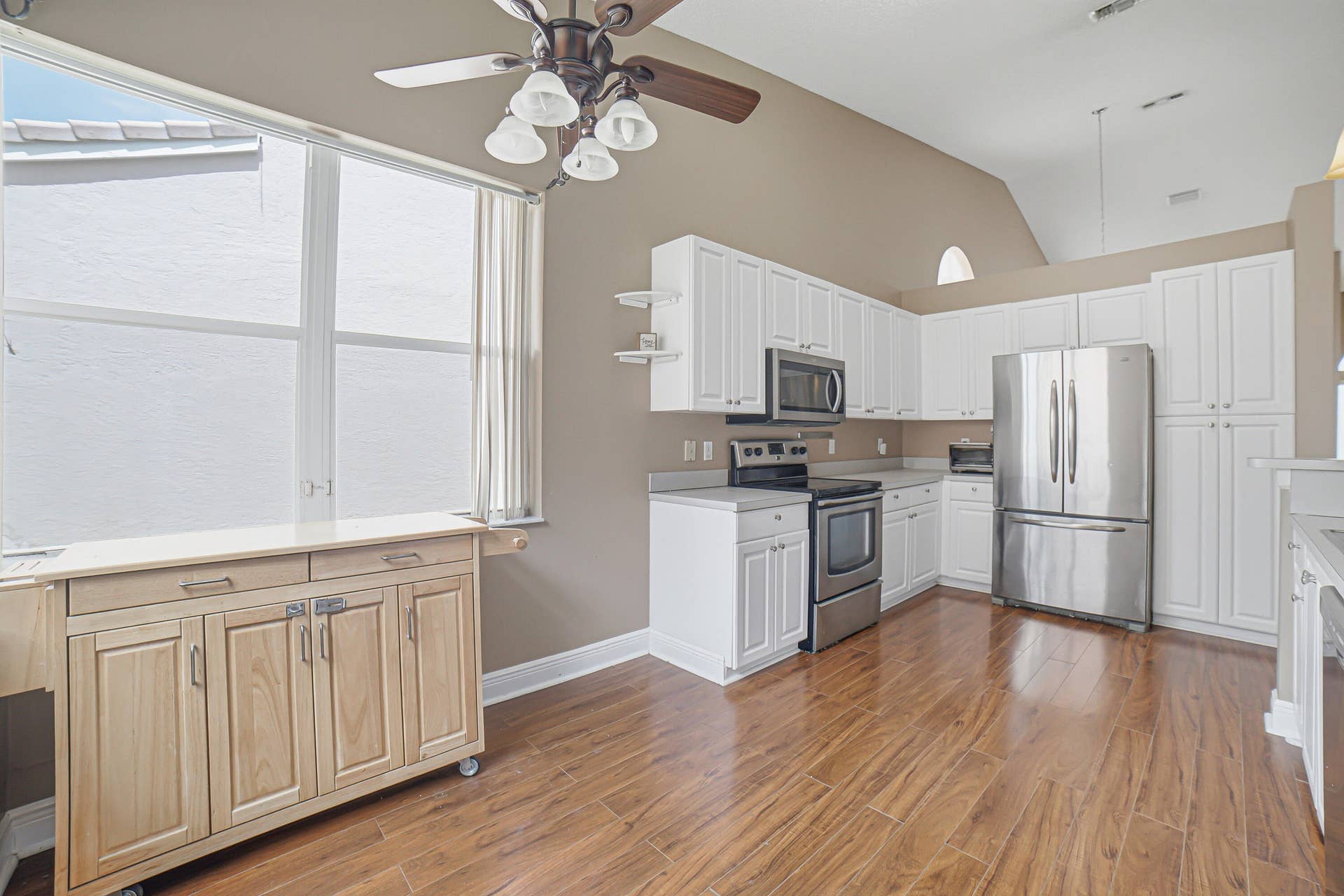 Kitchen-E