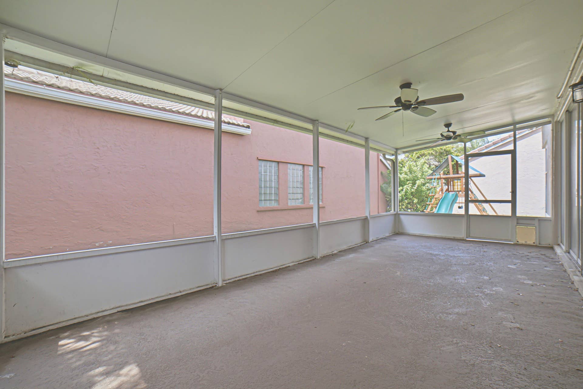 Patio-B