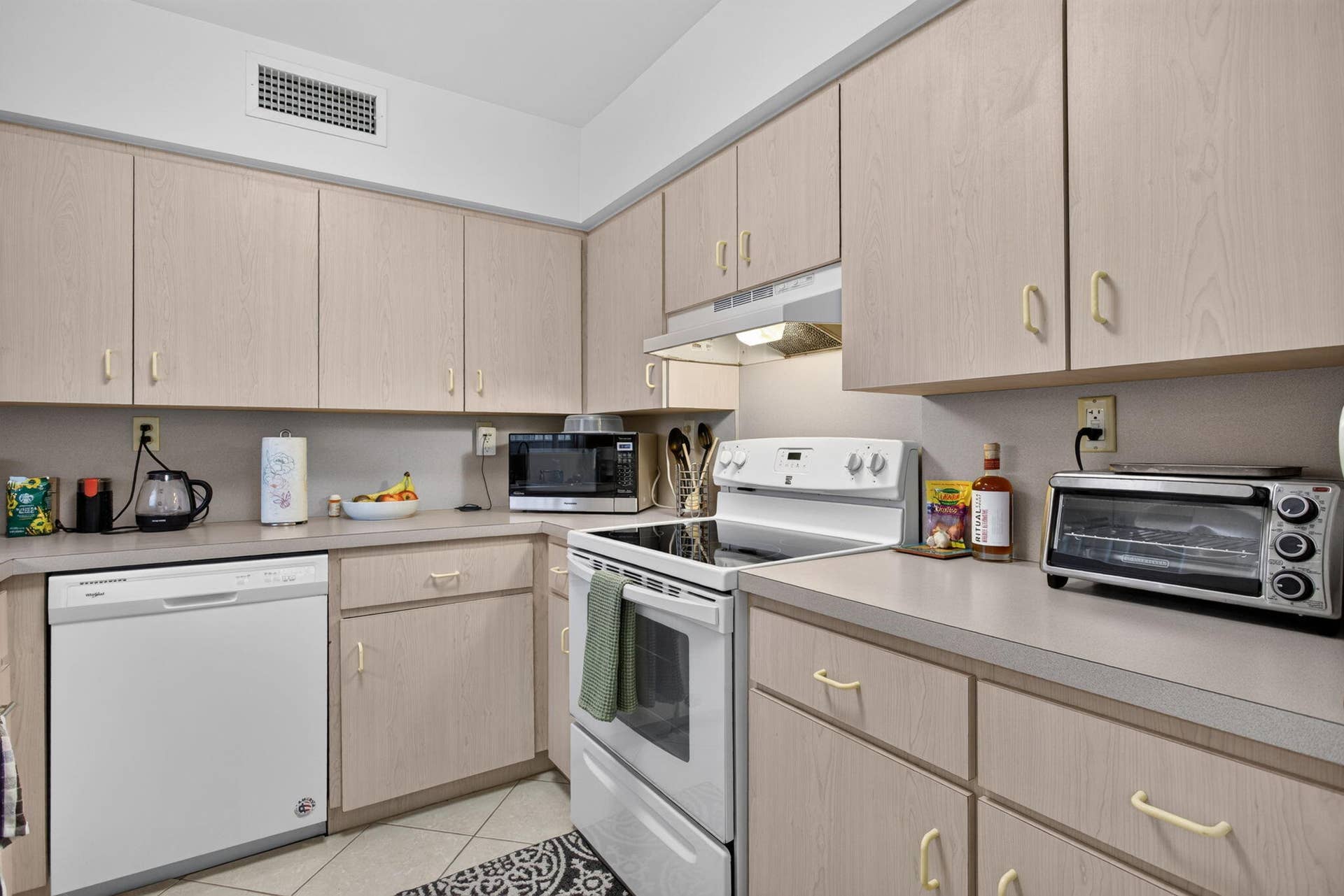 28-web-or-mls-2607-7247