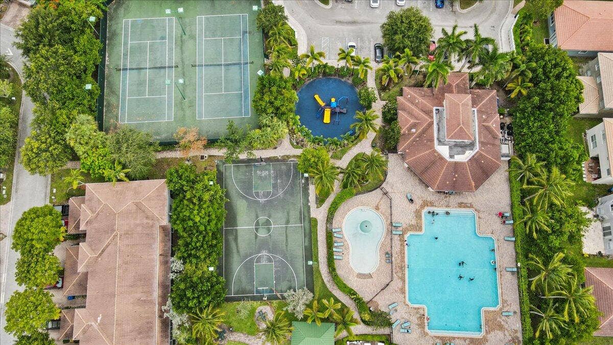 2227 OAKMONT Drive, Riviera Beach, FL 33404 43-final7