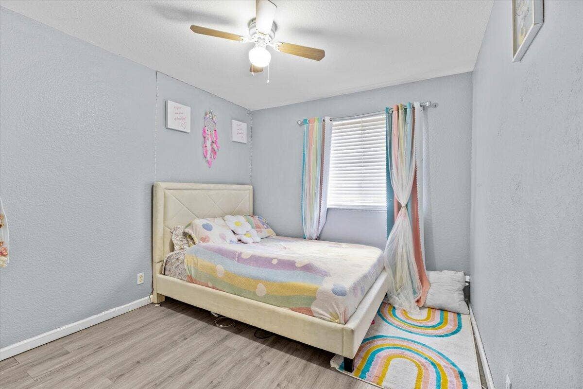 2227 OAKMONT Drive, Riviera Beach, FL 33404 25-424A4613