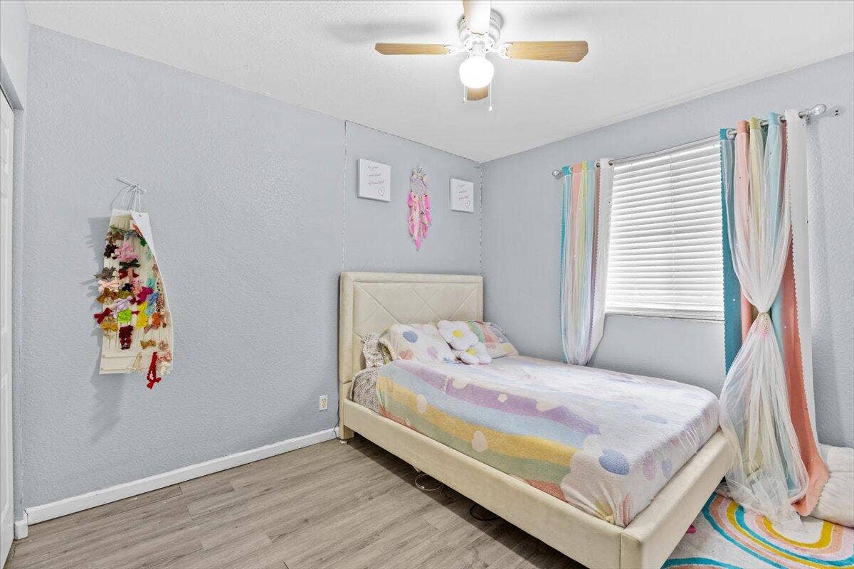 2227 OAKMONT Drive, Riviera Beach, FL 33404 27-424A4623