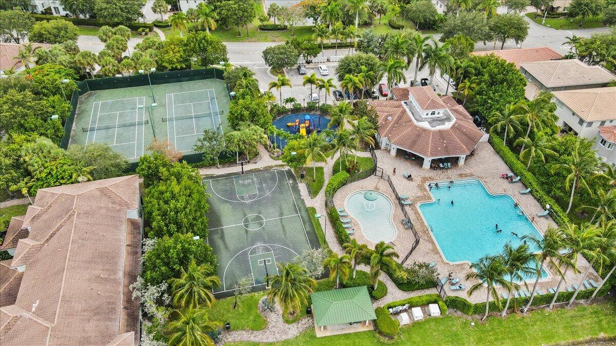 2227 OAKMONT Drive, Riviera Beach, FL 33404 41-final6