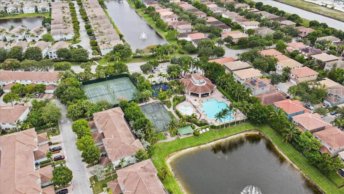 2227 OAKMONT Drive, Riviera Beach, FL 33404 42-final5