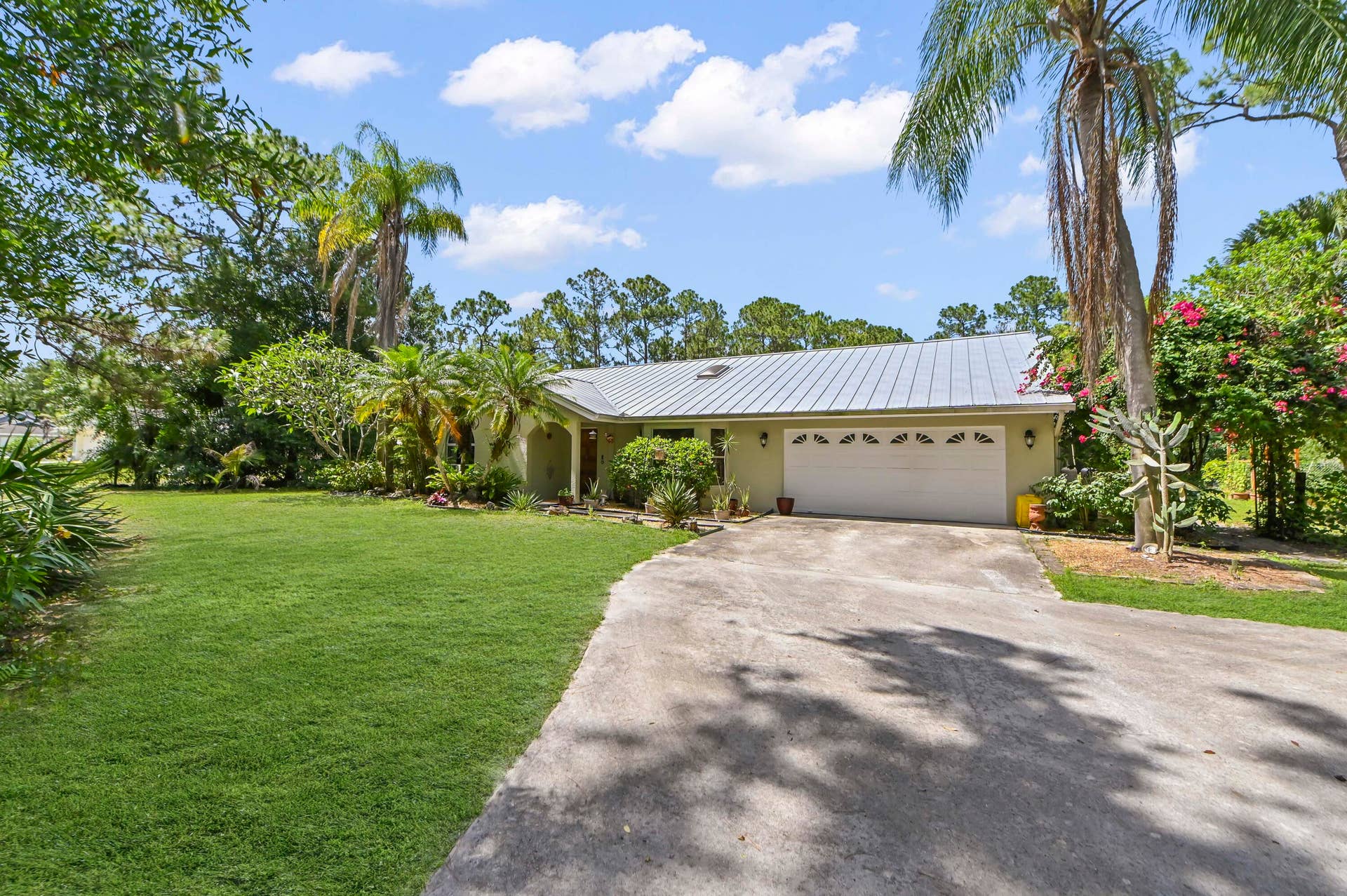 12369 157th Street N, Jupiter, FL 33478 02 Front 02