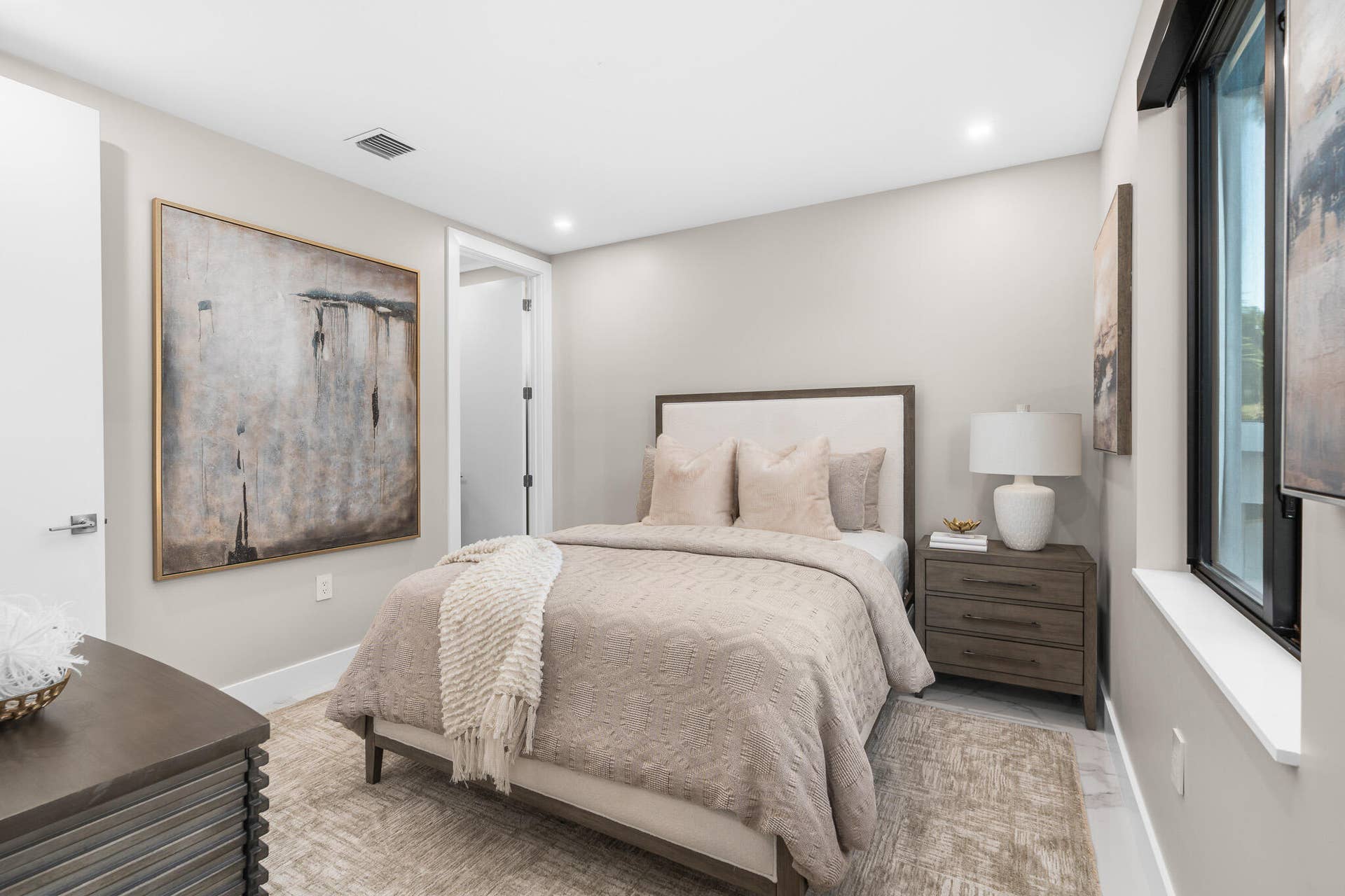 829 SW 11TH Street, Fort Lauderdale, FL 33315 DSC04451