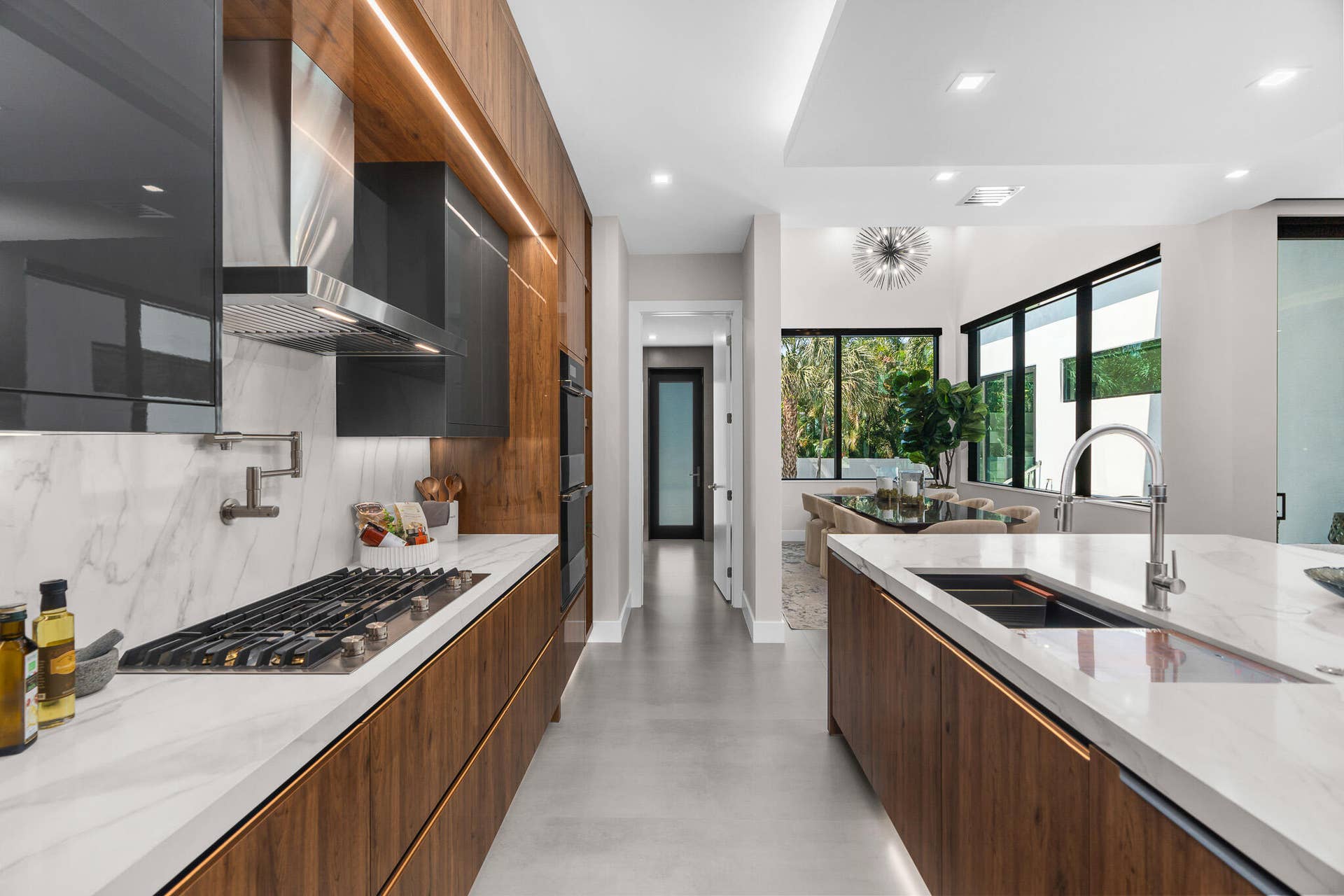 829 SW 11TH Street, Fort Lauderdale, FL 33315 DSC03978