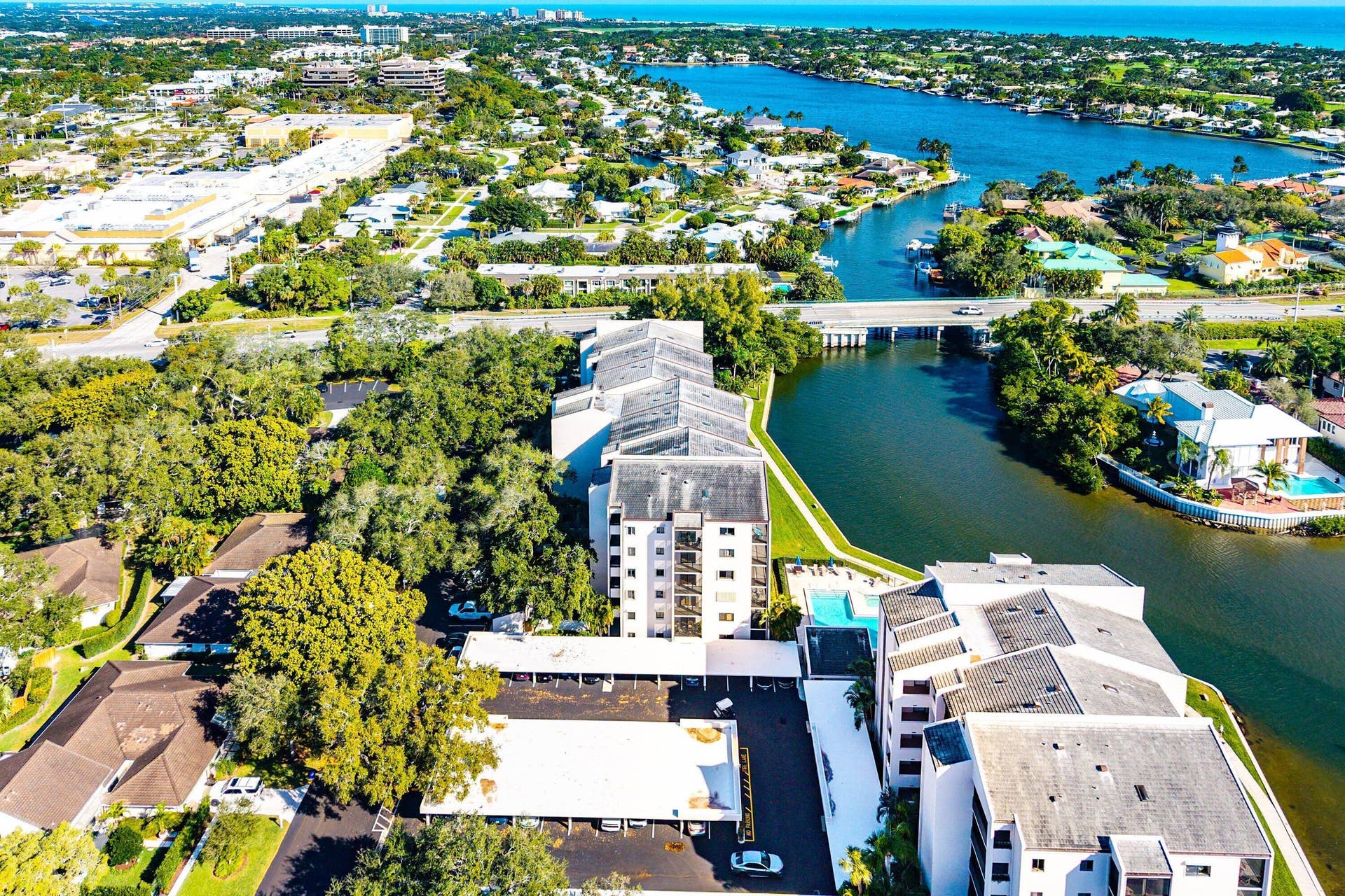 11370 Twelve Oaks Way, #418, North Palm Beach, FL 33408 042-1137012OaksWay-418-NorthPalmBeach-FL