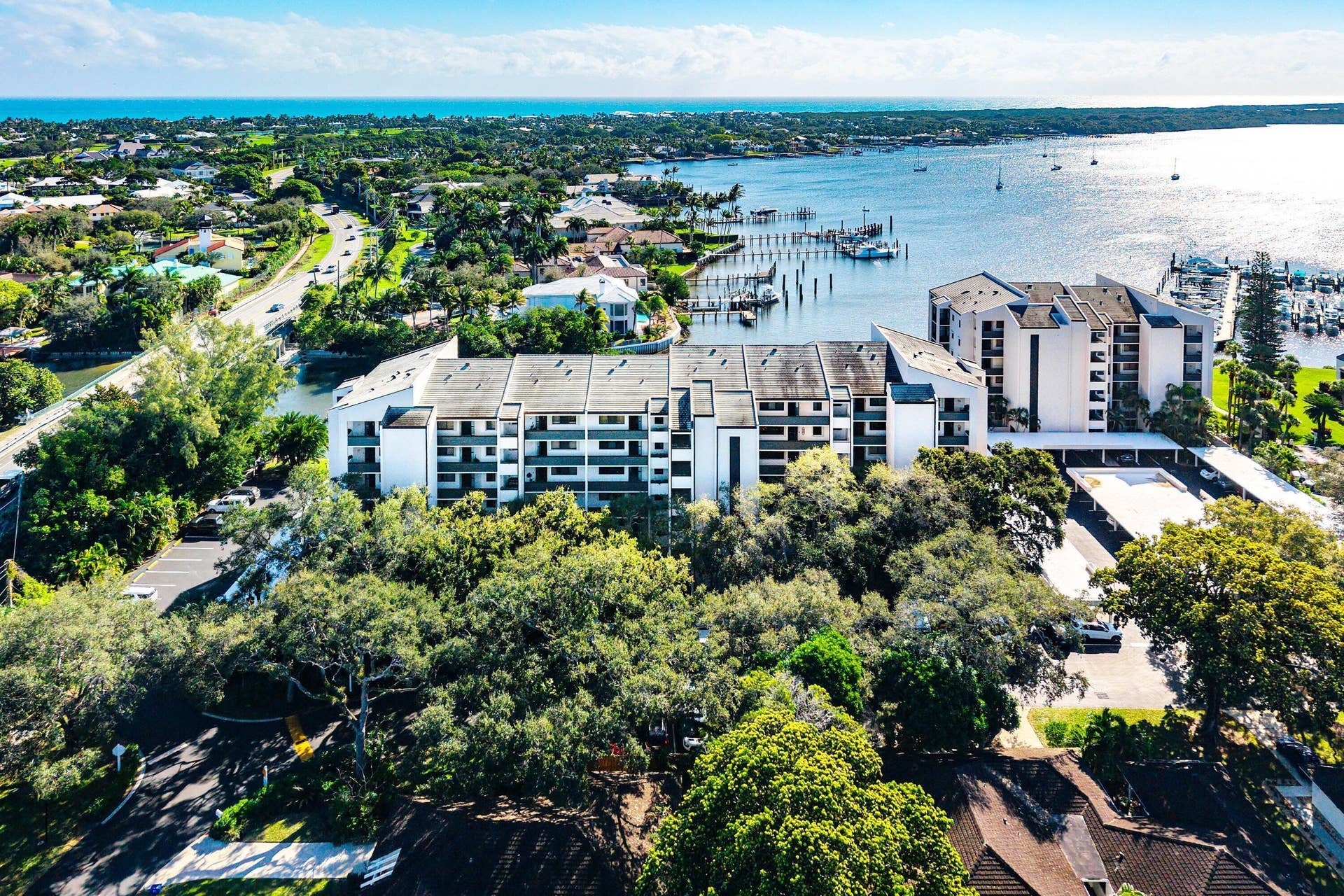 11370 Twelve Oaks Way, #418, North Palm Beach, FL 33408 037-1137012OaksWay-418-NorthPalmBeach-FL