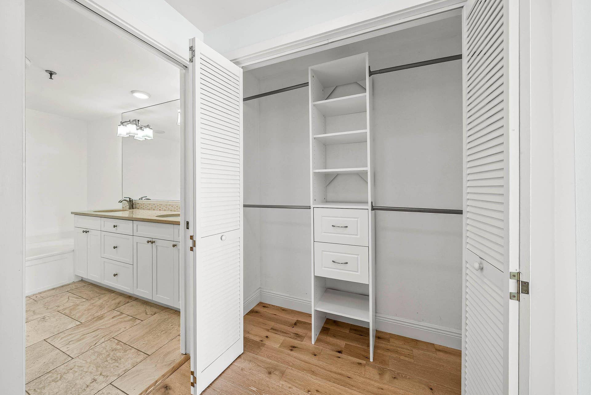 11370 Twelve Oaks Way, #418, North Palm Beach, FL 33408 017-1137012OaksWay-418-NorthPalmBeach-FL