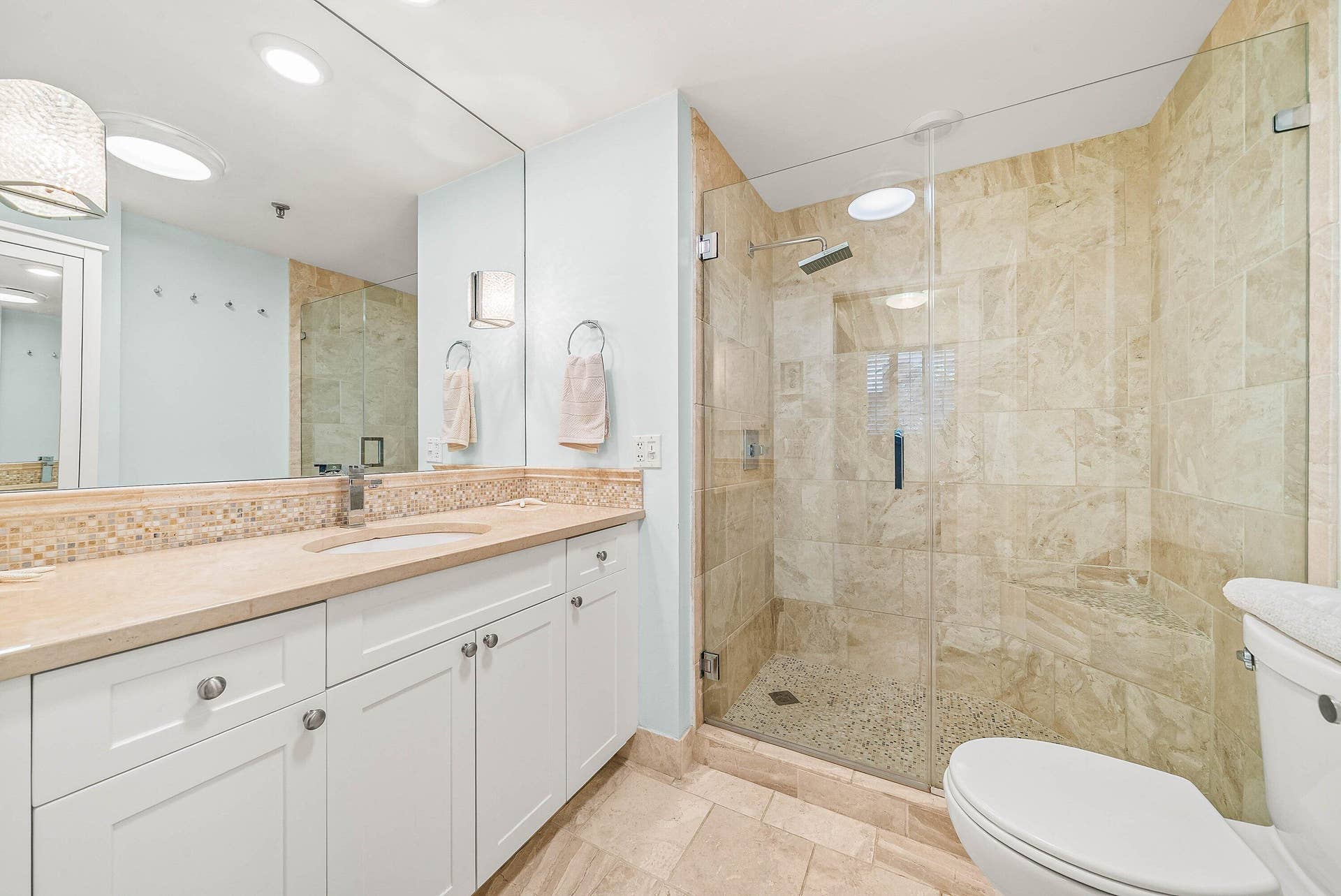 11370 Twelve Oaks Way, #418, North Palm Beach, FL 33408 025-1137012OaksWay-418-NorthPalmBeach-FL