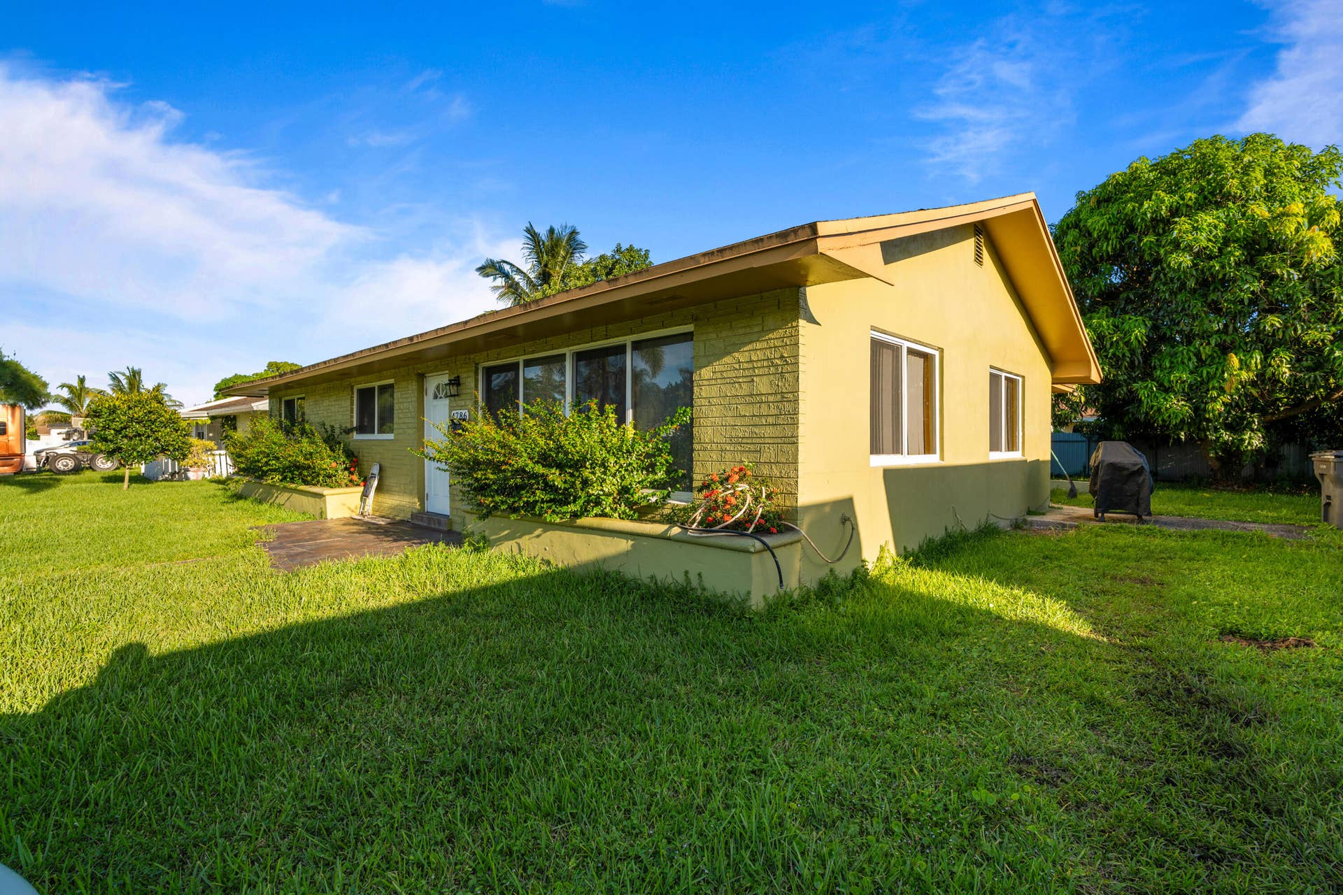 4786 Pine Cone Lane, West Palm Beach, FL 33417 12_beyc6a7c92057f57a