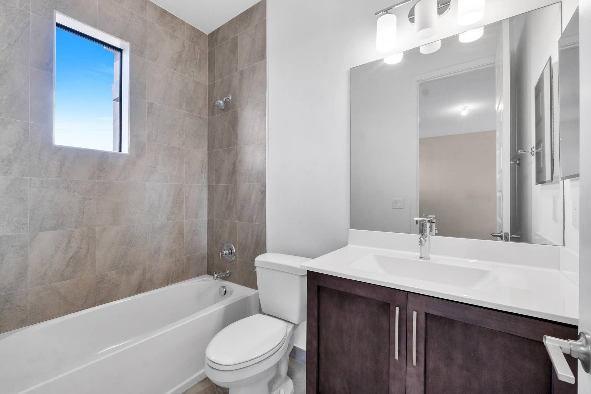 10675 Coral Street, Parkland, FL 33076 #36 Bath